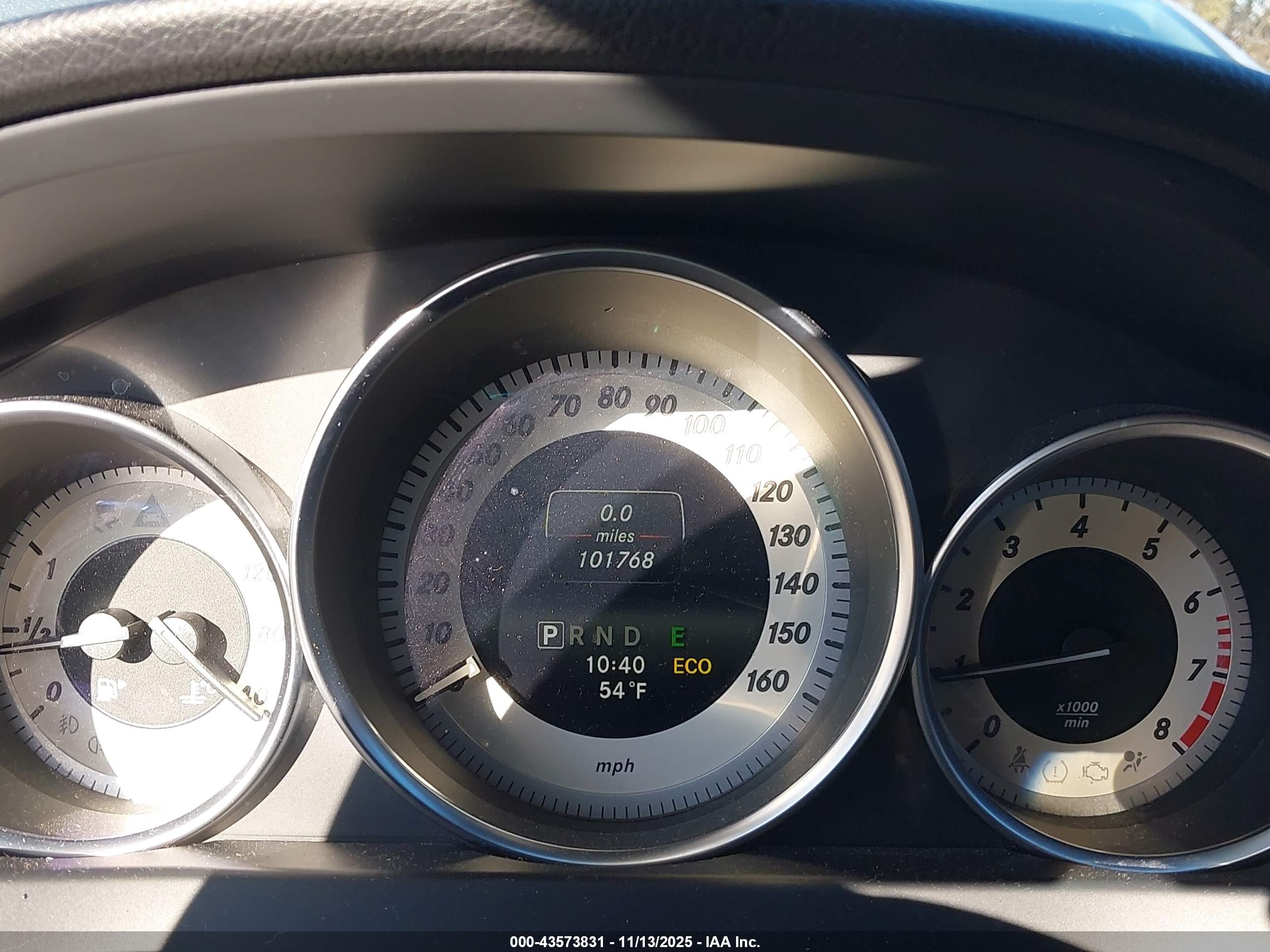 MERCEDES-BENZ C image 7
