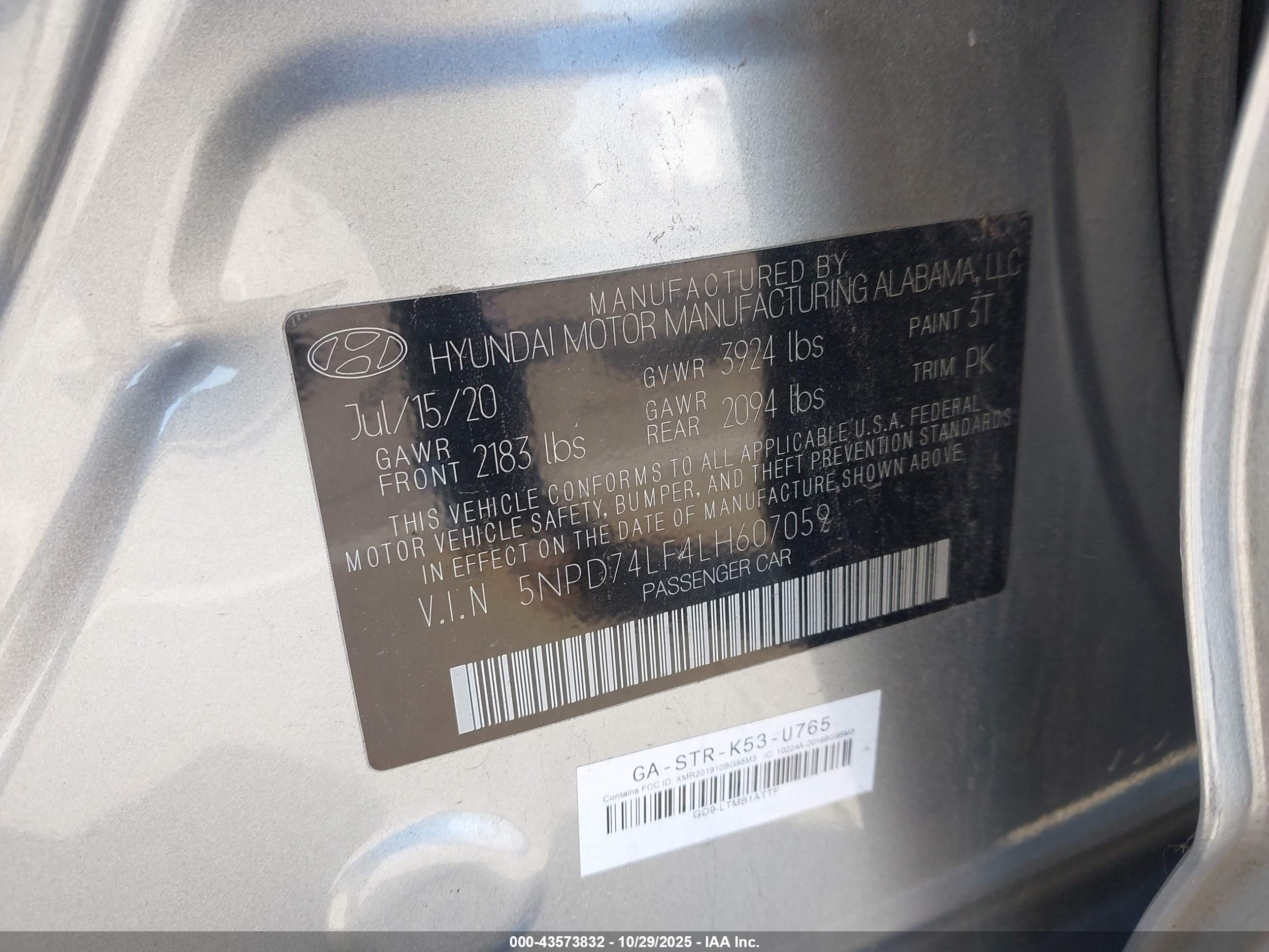 HYUNDAI ELANTRA image 9