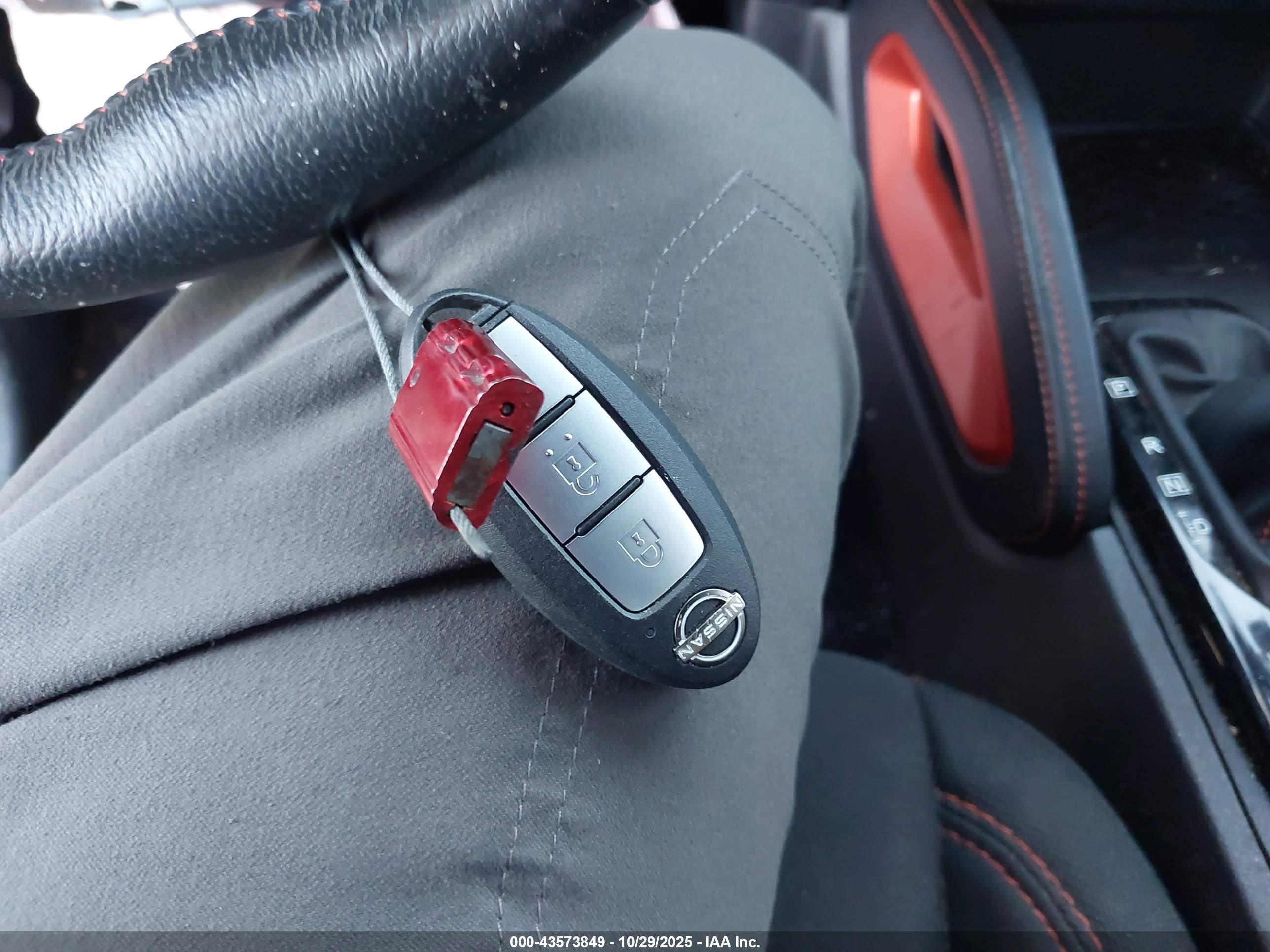 NISSAN FRONTIER image 11