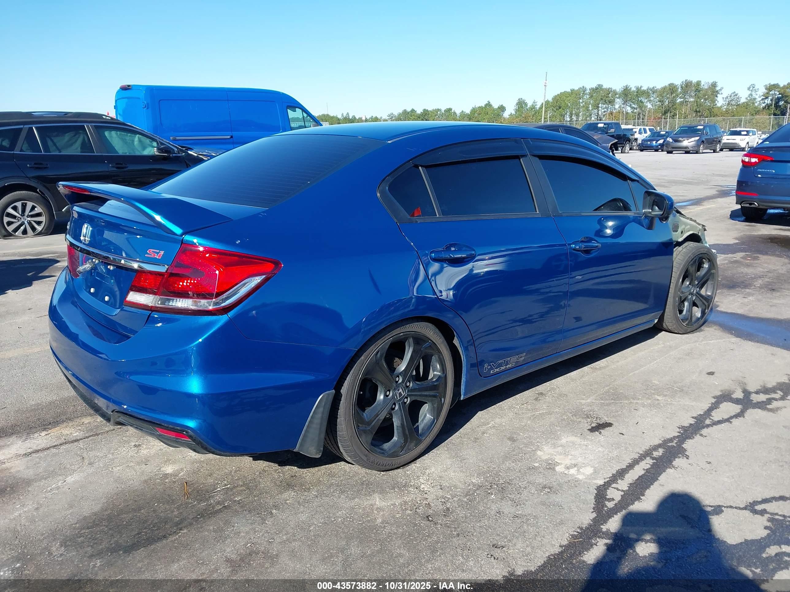 HONDA CIVIC image 4