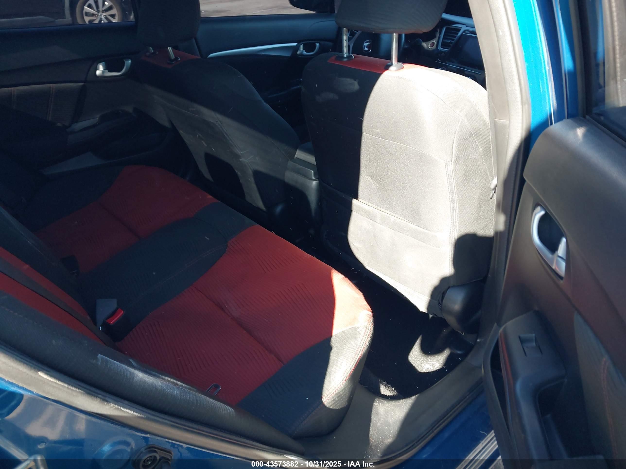 HONDA CIVIC image 8
