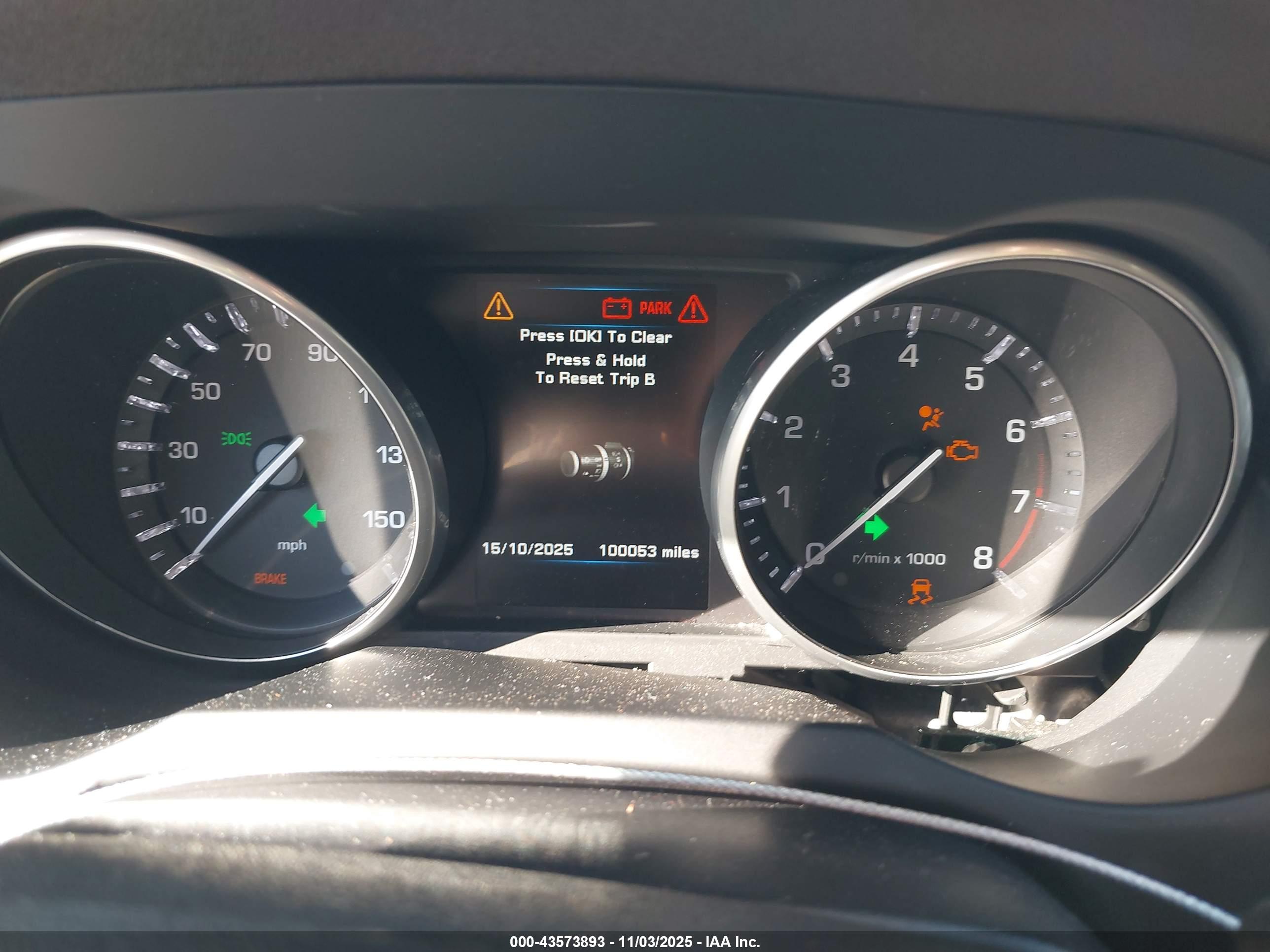 LAND ROVER image 7