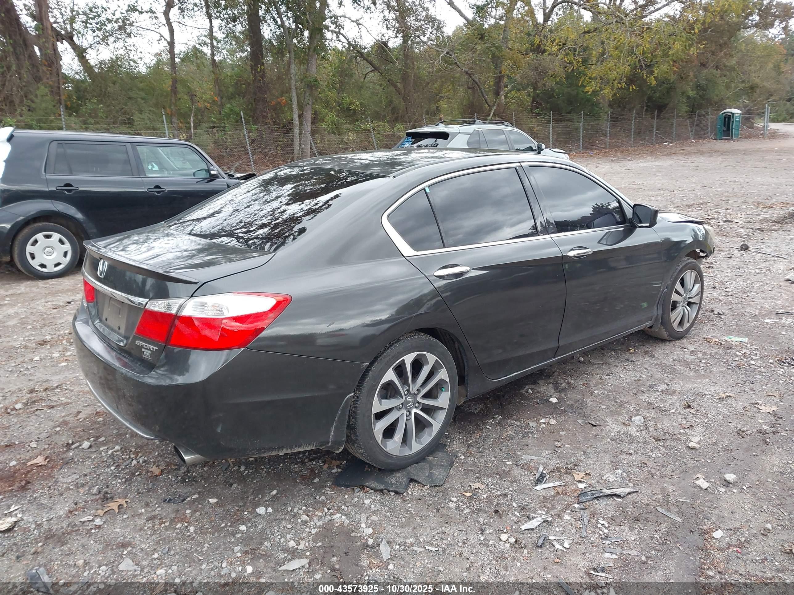 HONDA ACCORD image 4