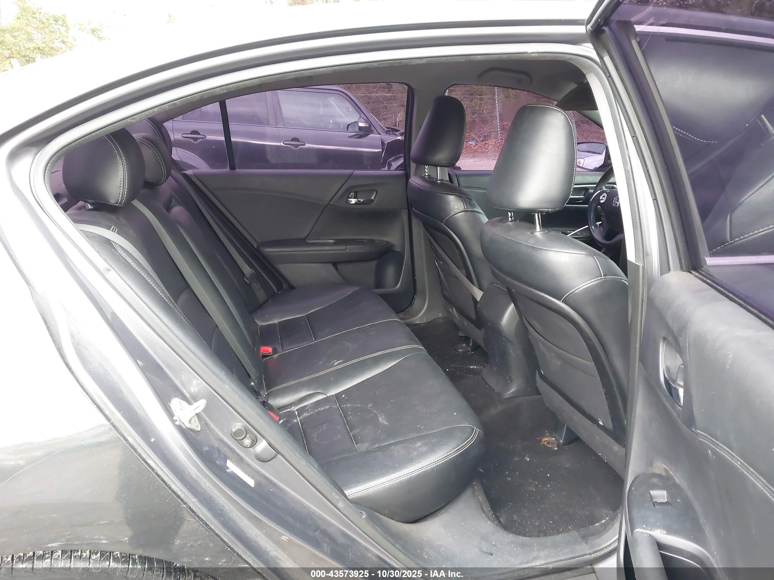HONDA ACCORD image 8