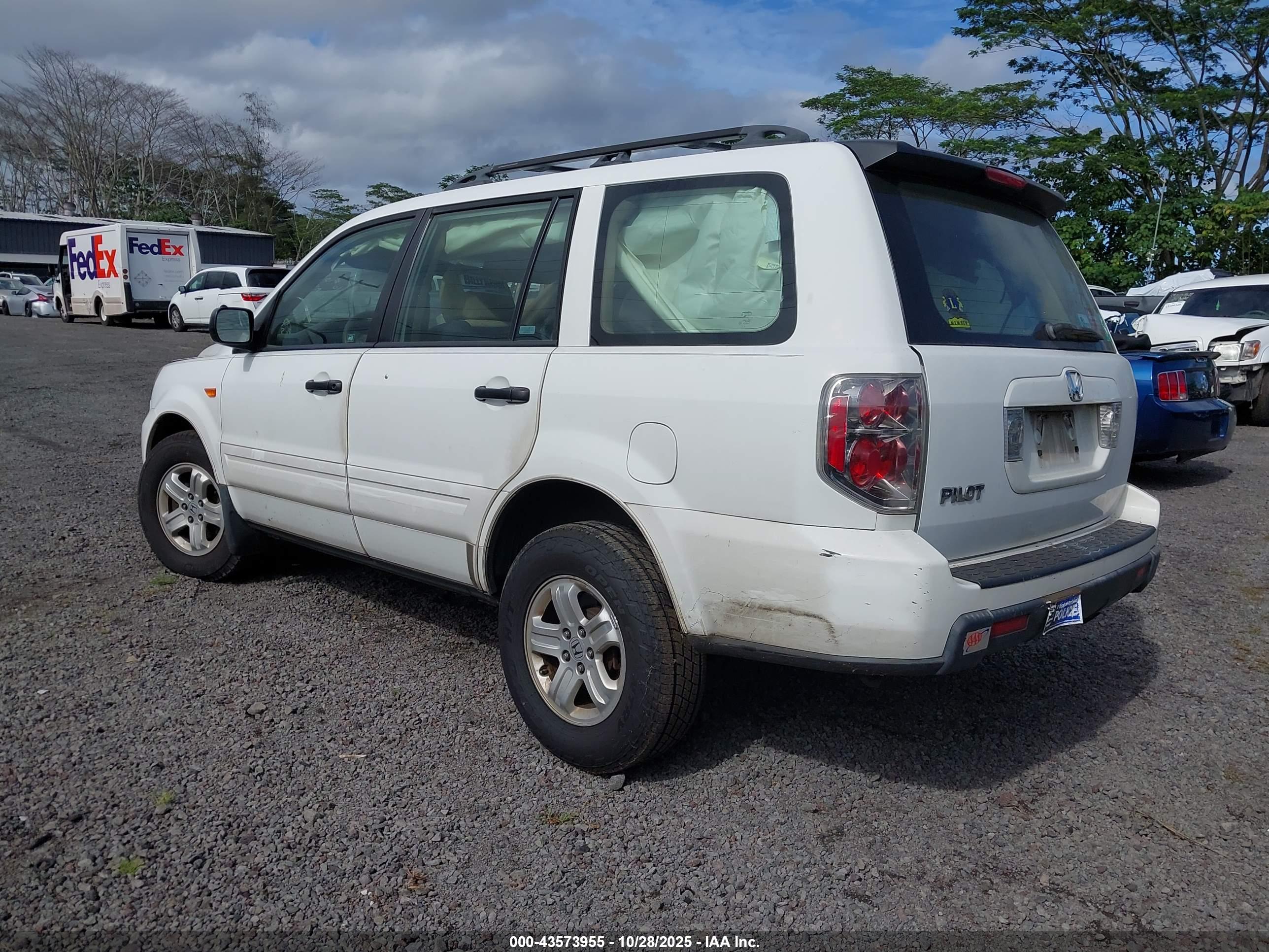 HONDA PILOT image 3