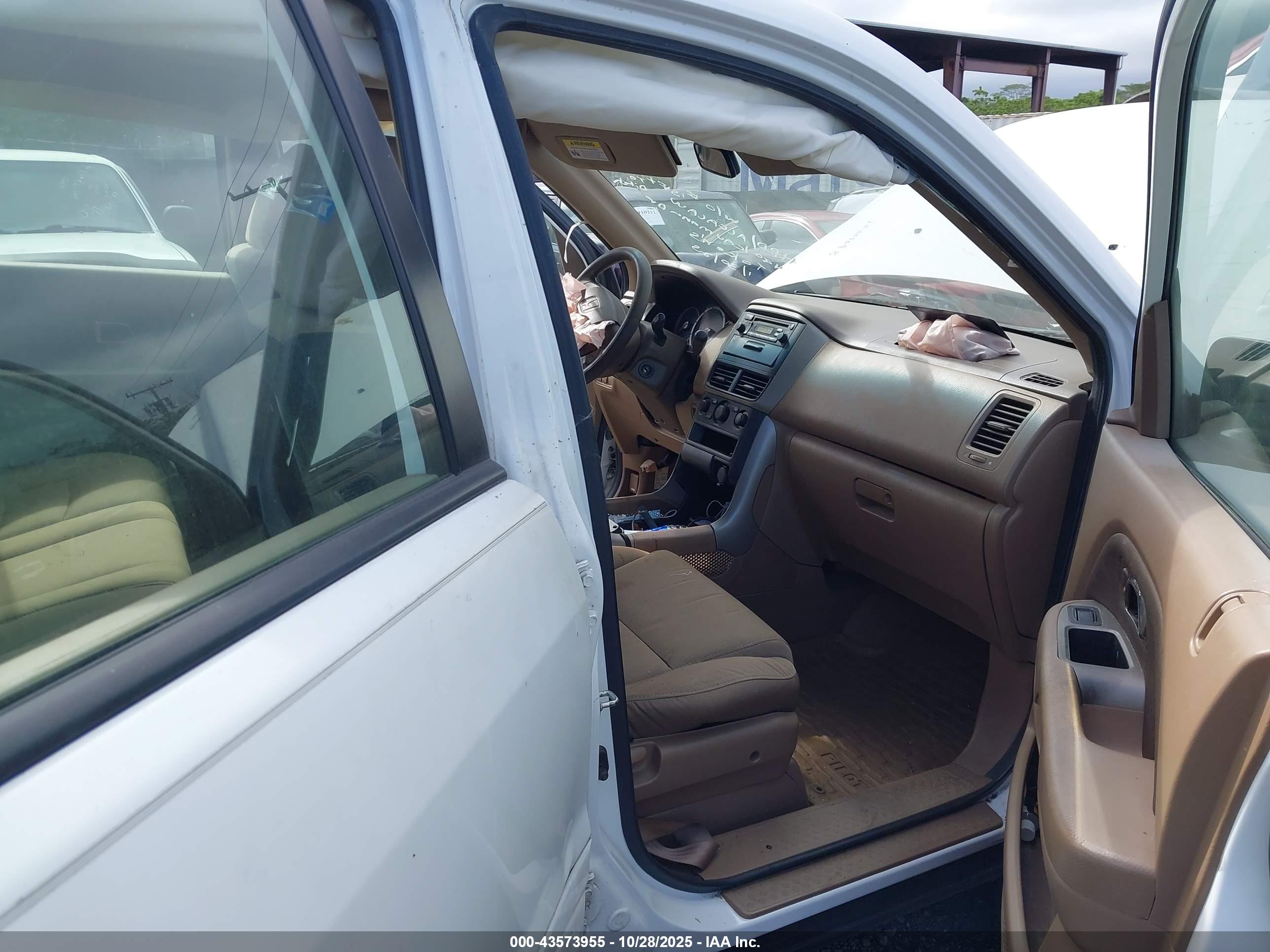 HONDA PILOT image 5