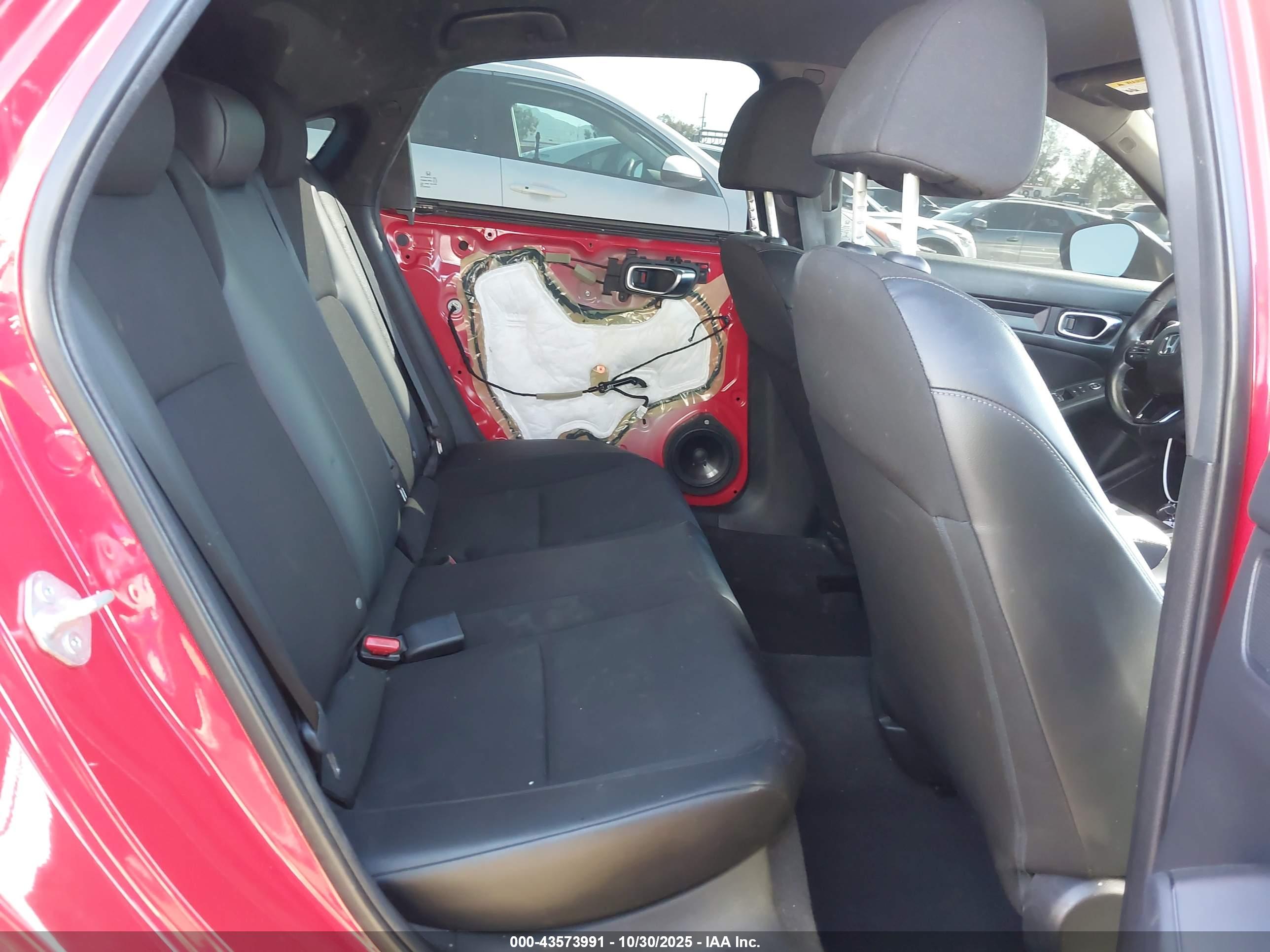 HONDA CIVIC image 8