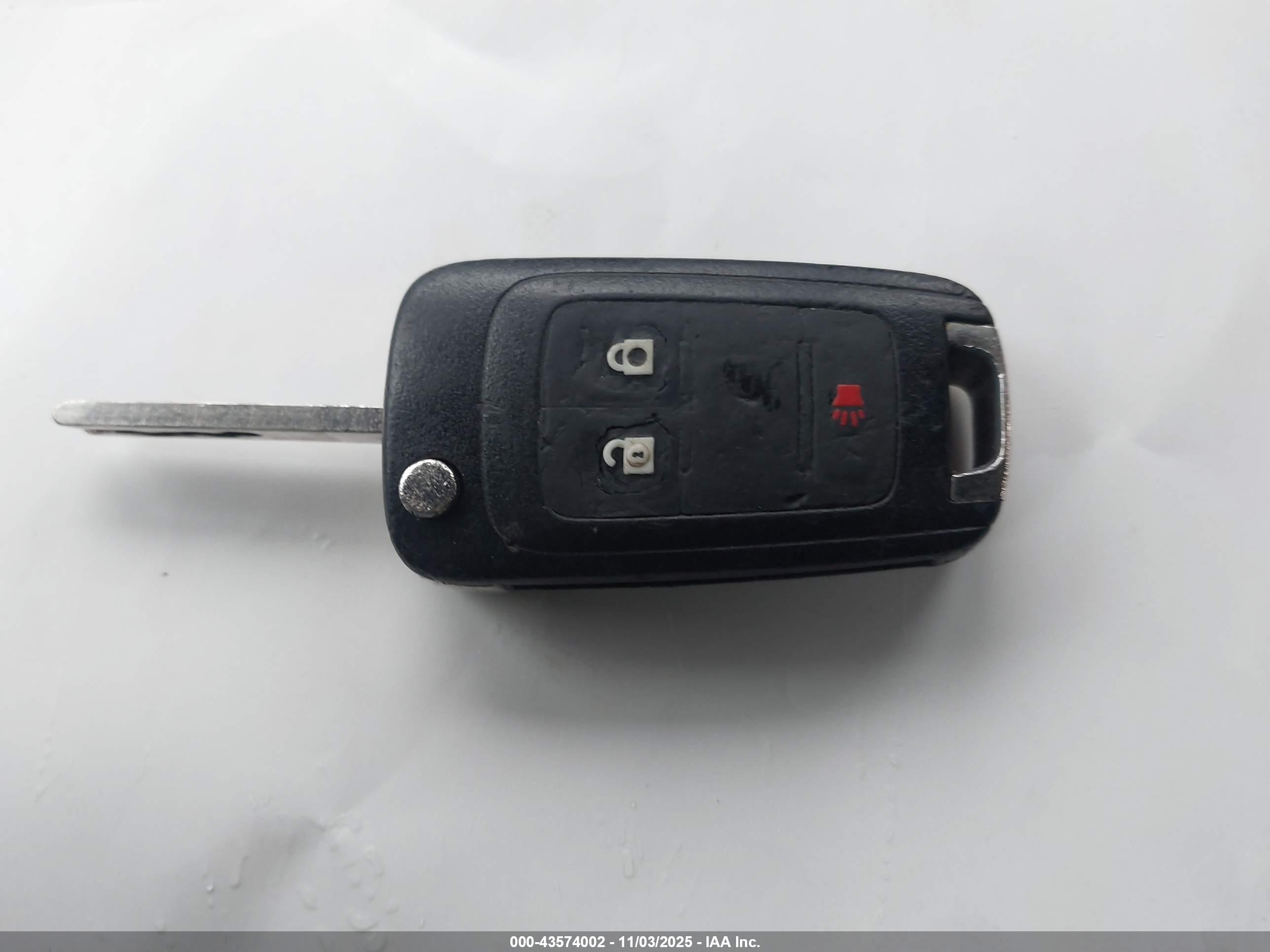 CHEVROLET EQUINOX image 11