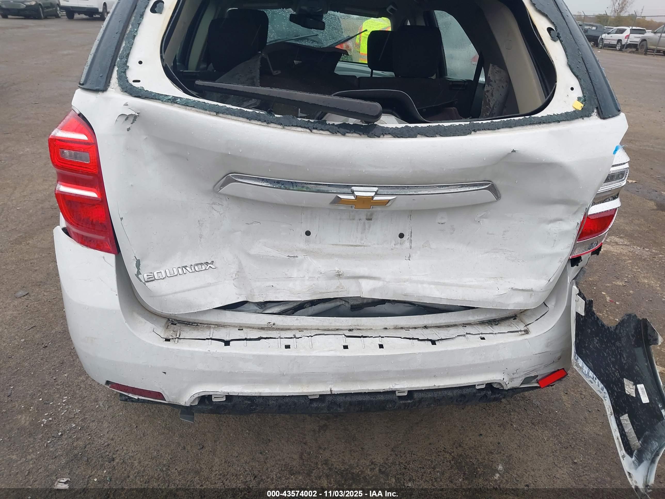CHEVROLET EQUINOX image 6
