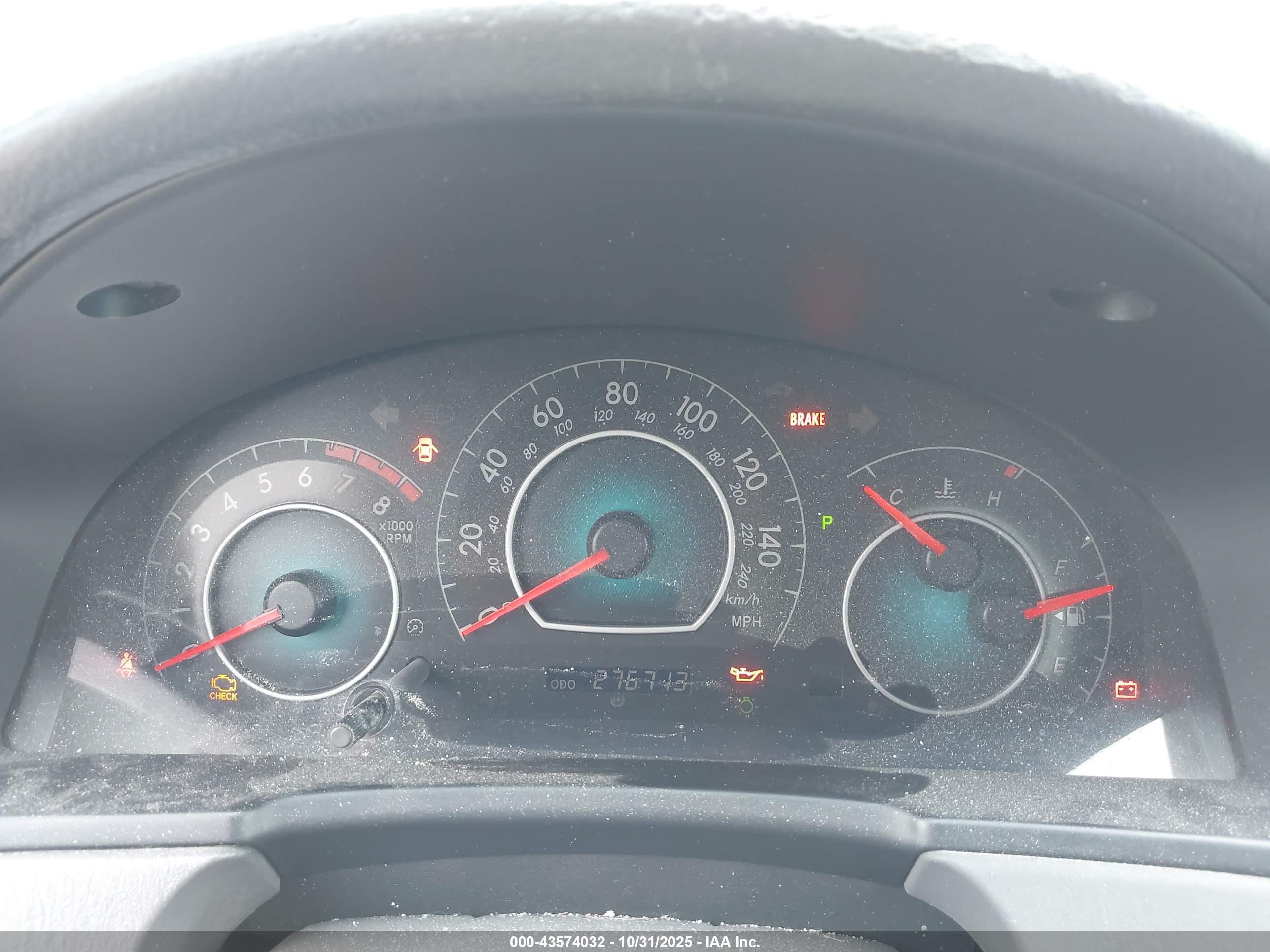 TOYOTA CAMRY image 7