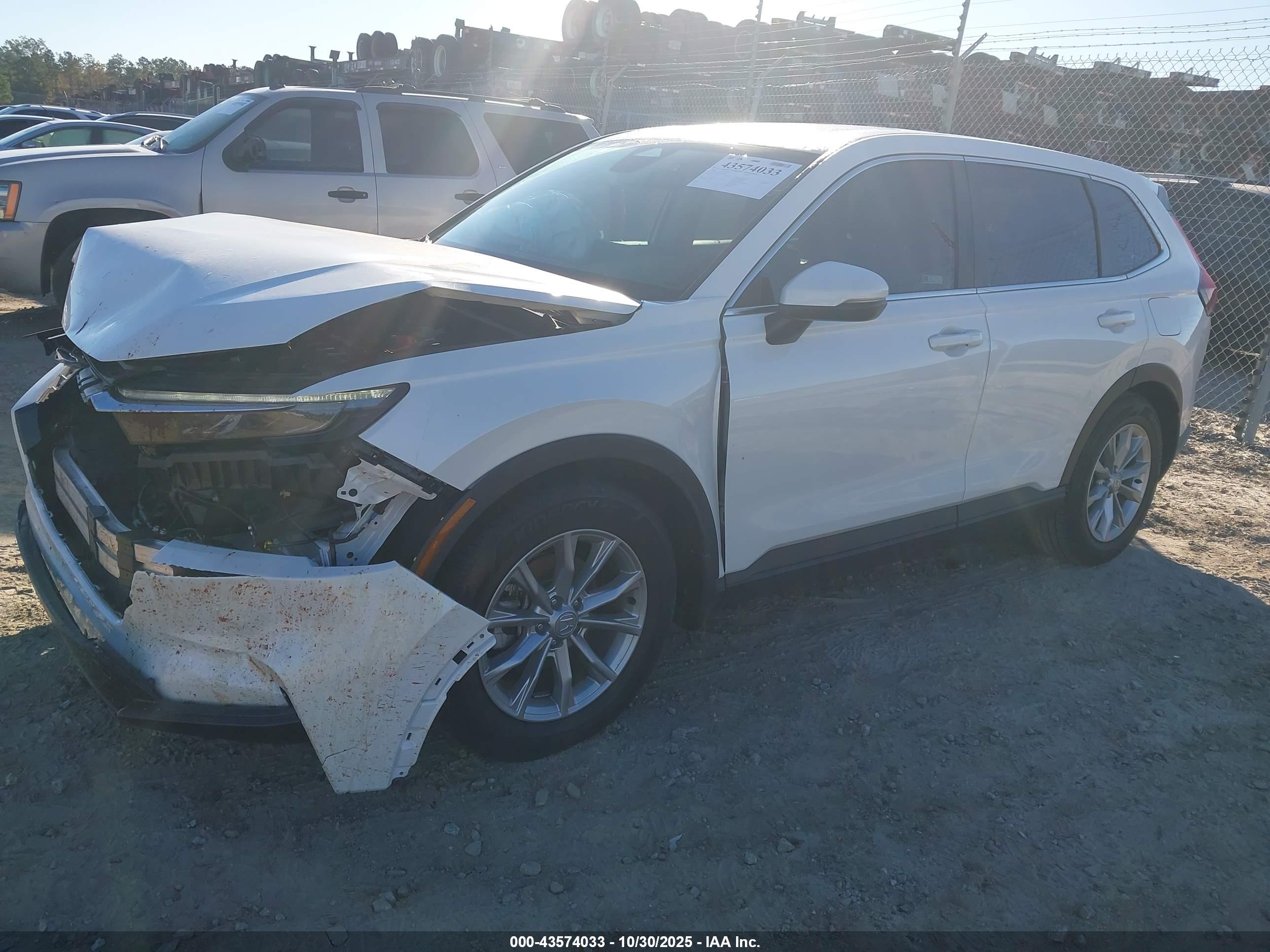 HONDA CR-V image 2