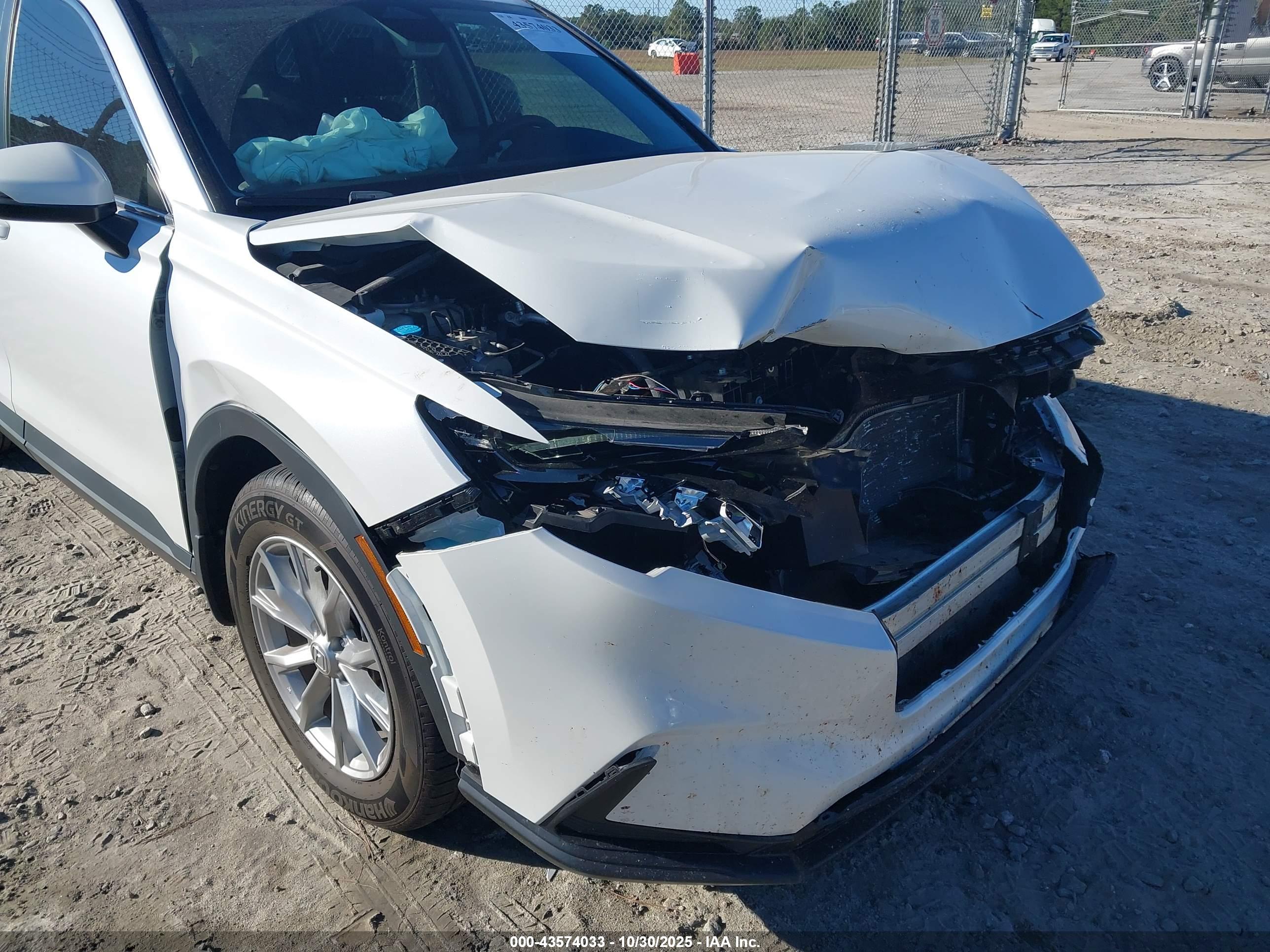 HONDA CR-V image 6