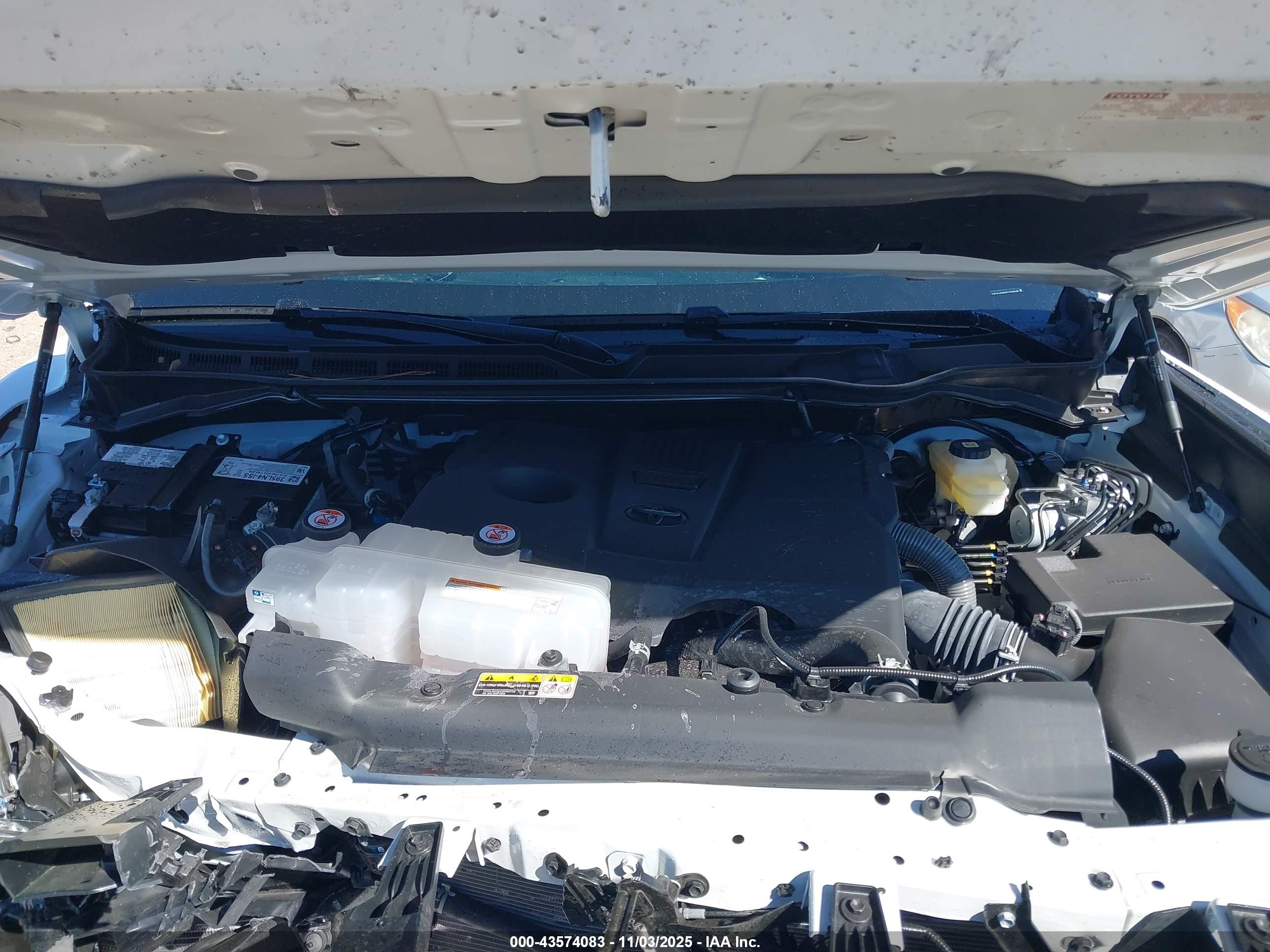 TOYOTA TUNDRA image 10