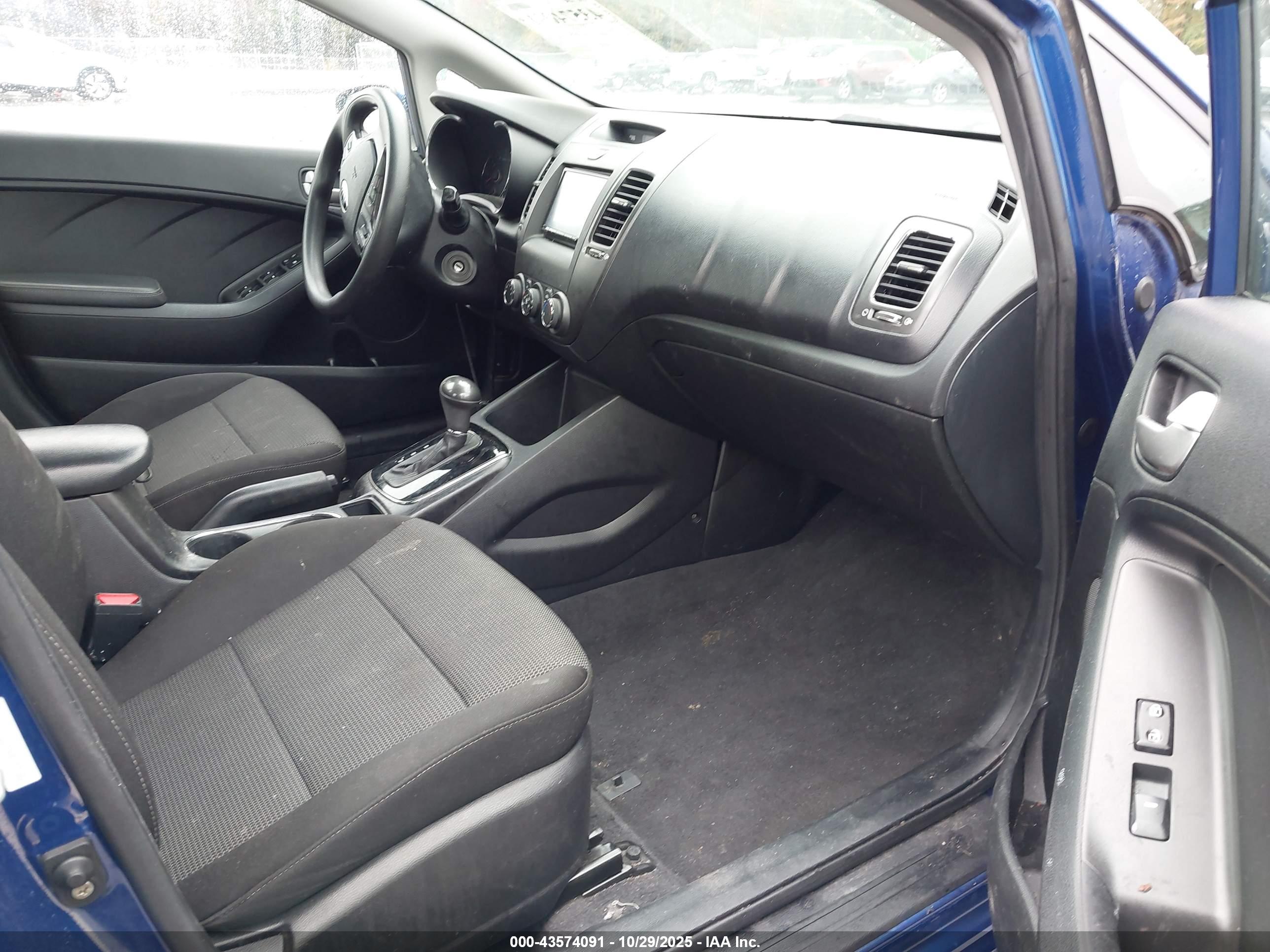 KIA FORTE image 5