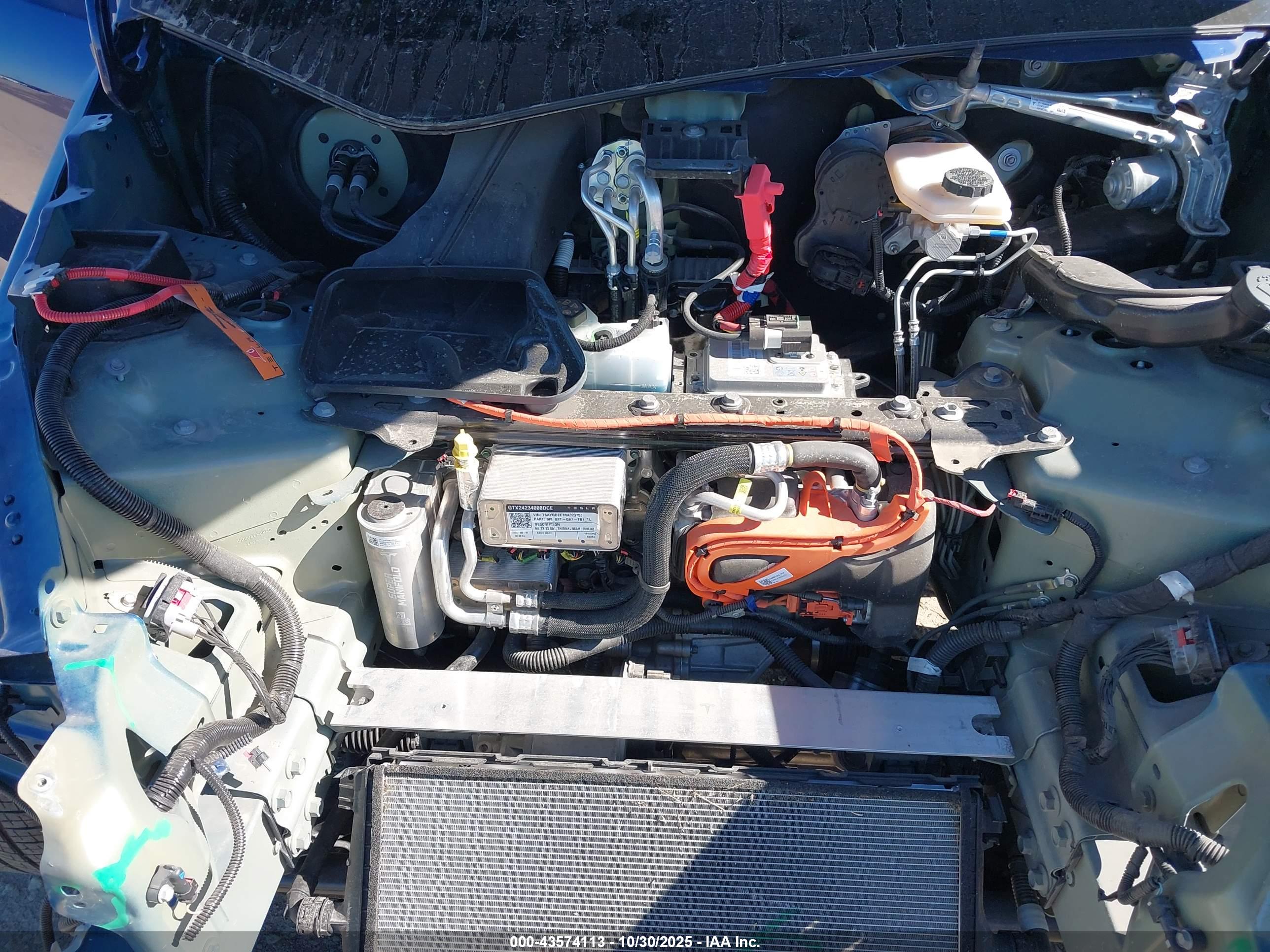 TESLA MODEL image 10