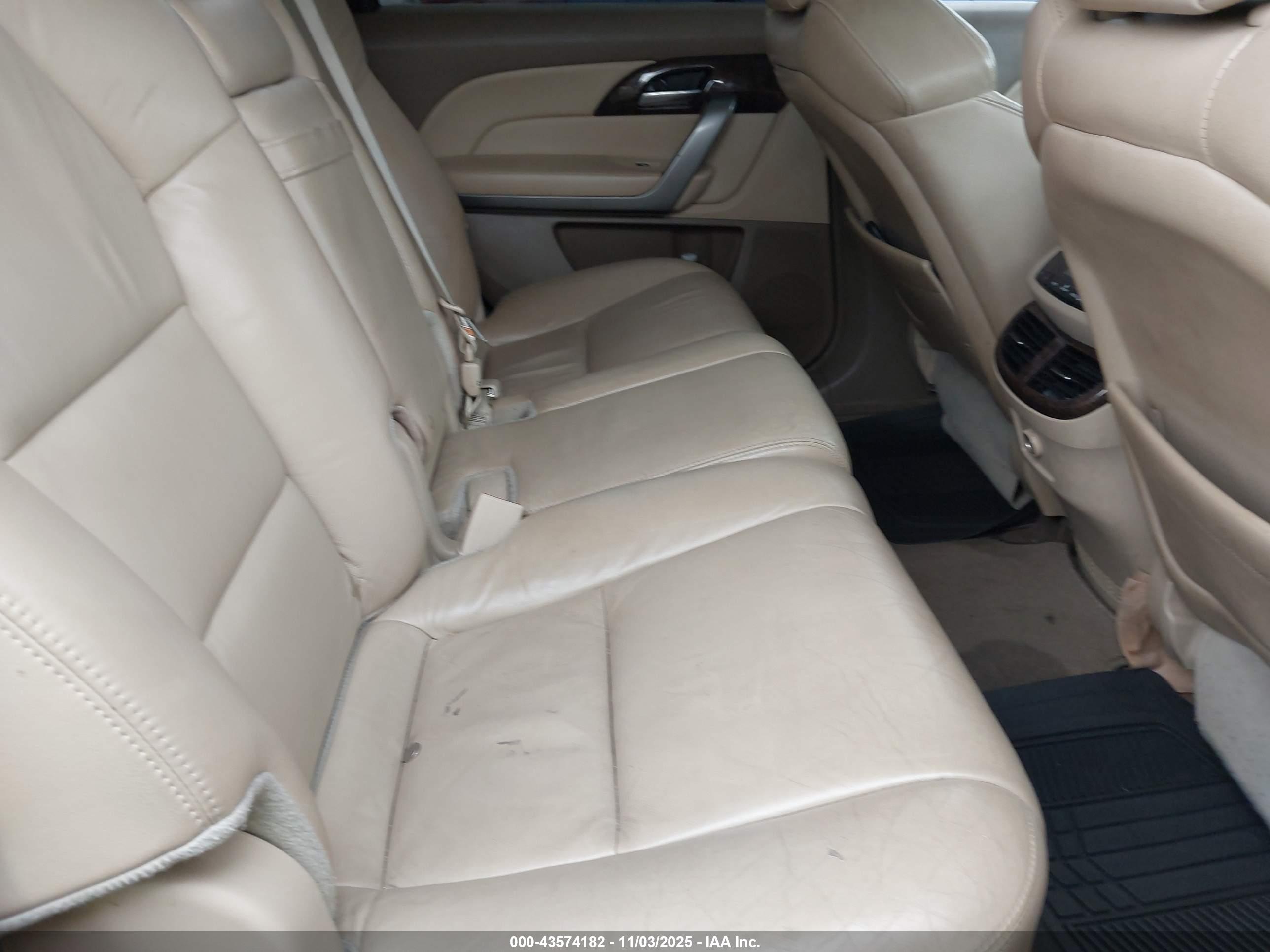 ACURA MDX image 8