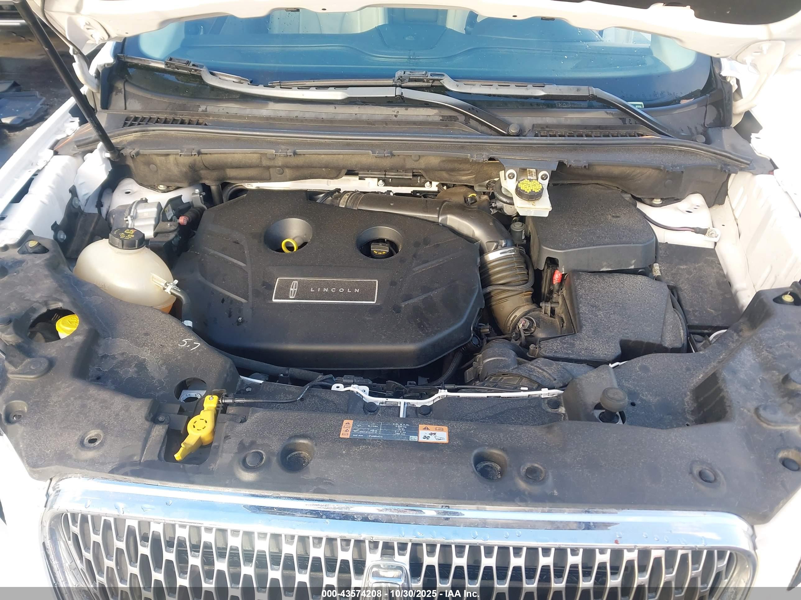 LINCOLN MKC image 10