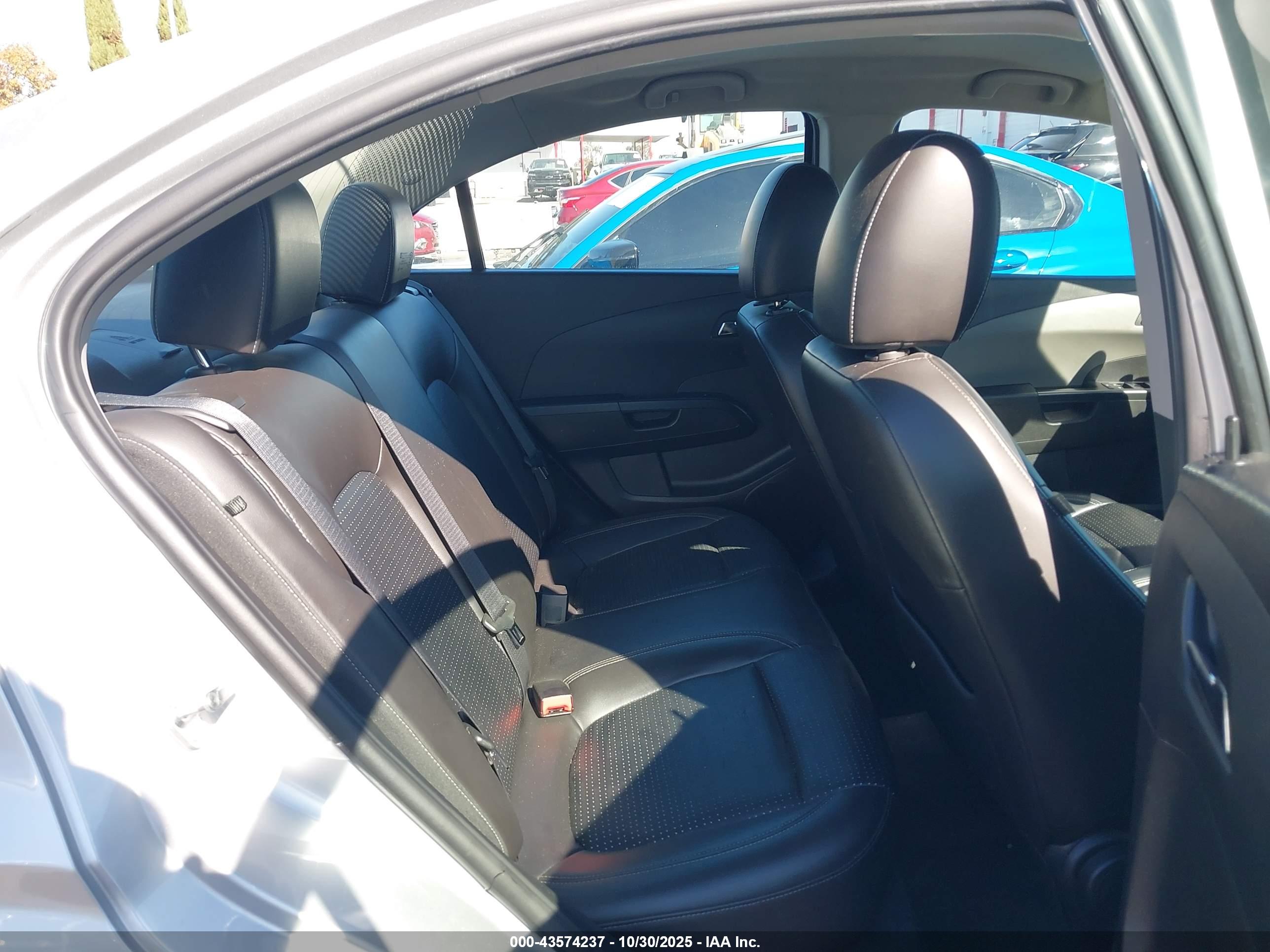 CHEVROLET SONIC image 8