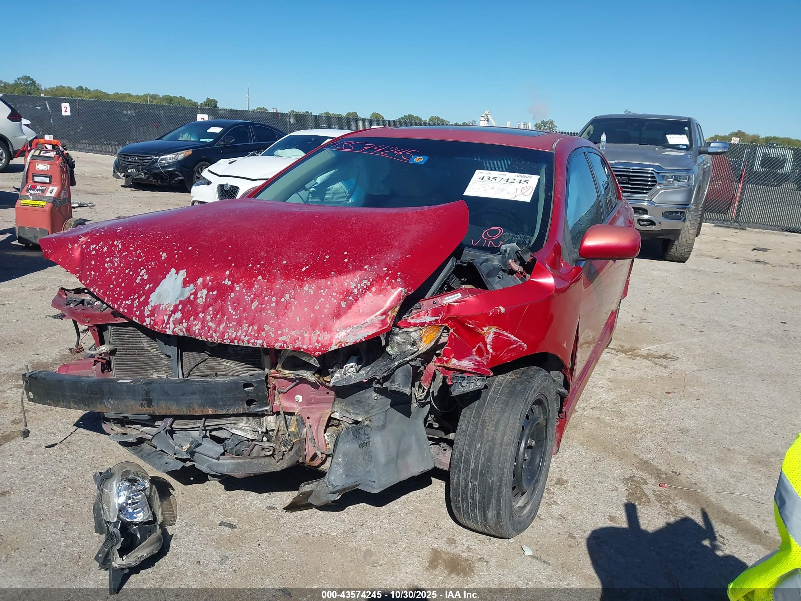 TOYOTA COROLLA image 2