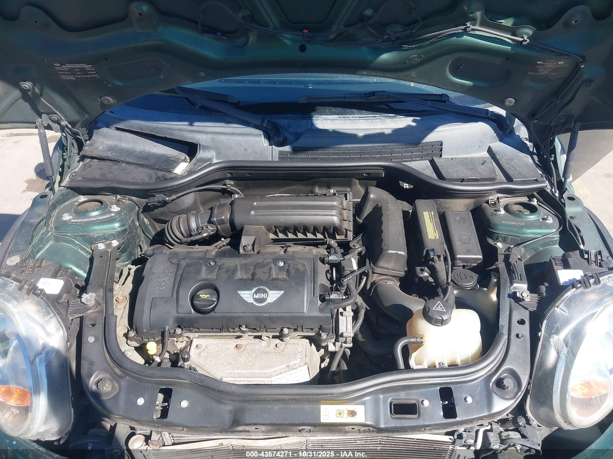 MINI COOPER image 10