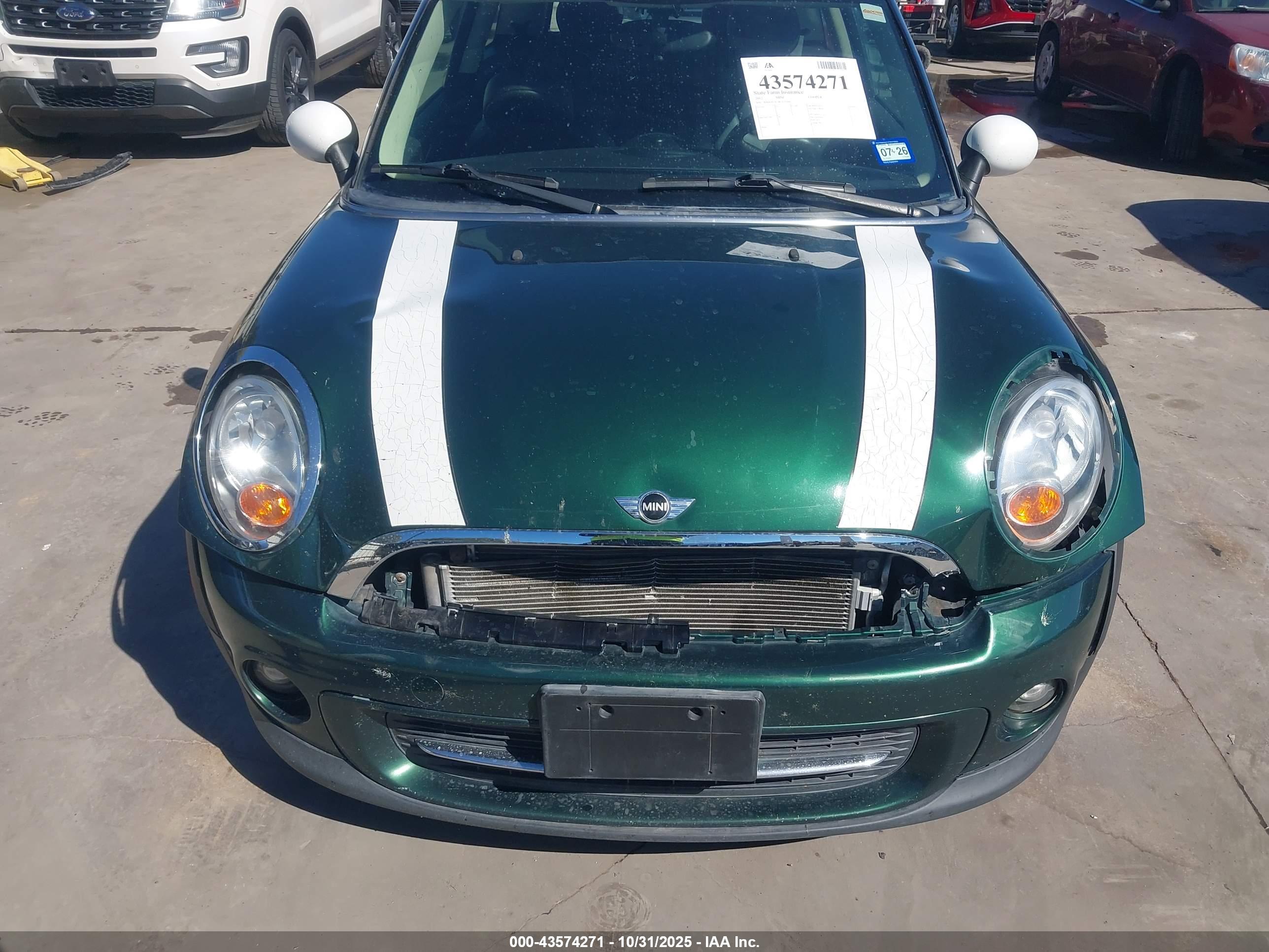 MINI COOPER image 6