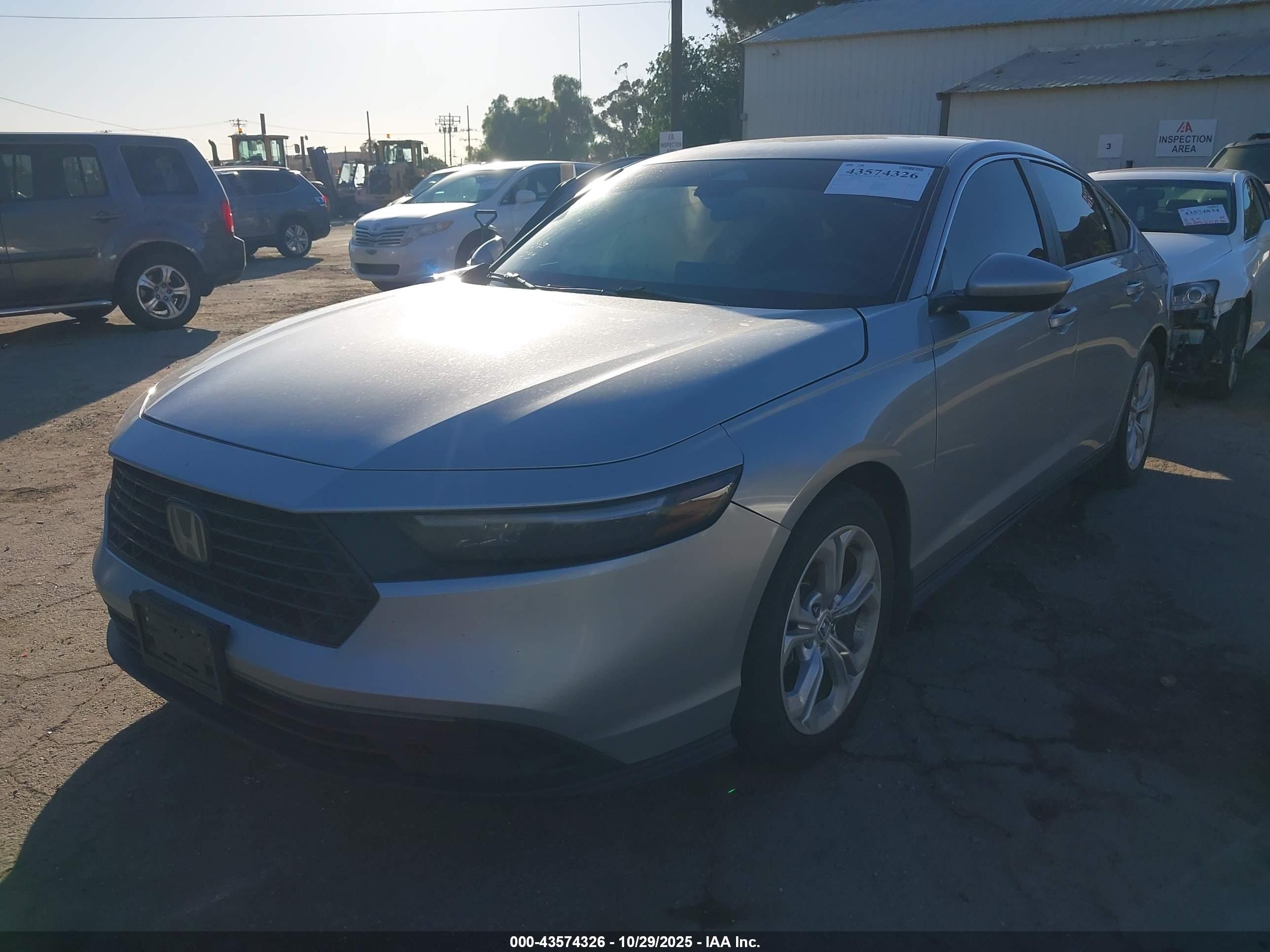 HONDA ACCORD image 2