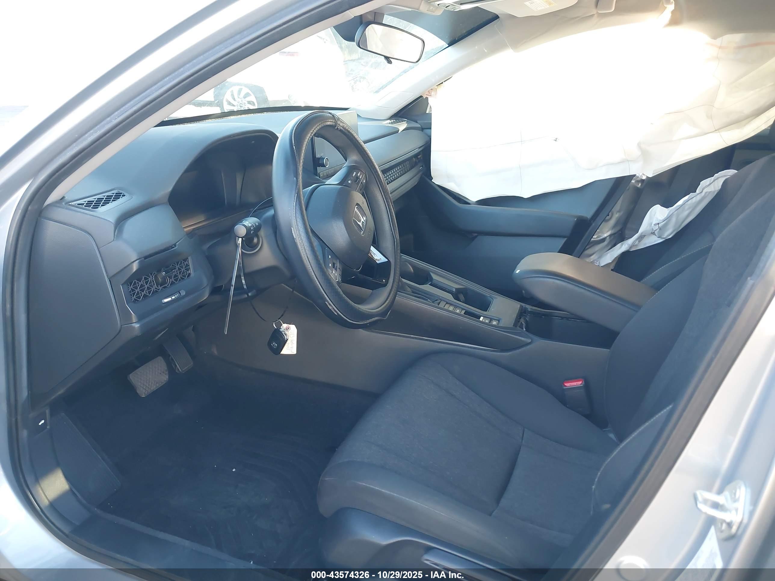 HONDA ACCORD image 5