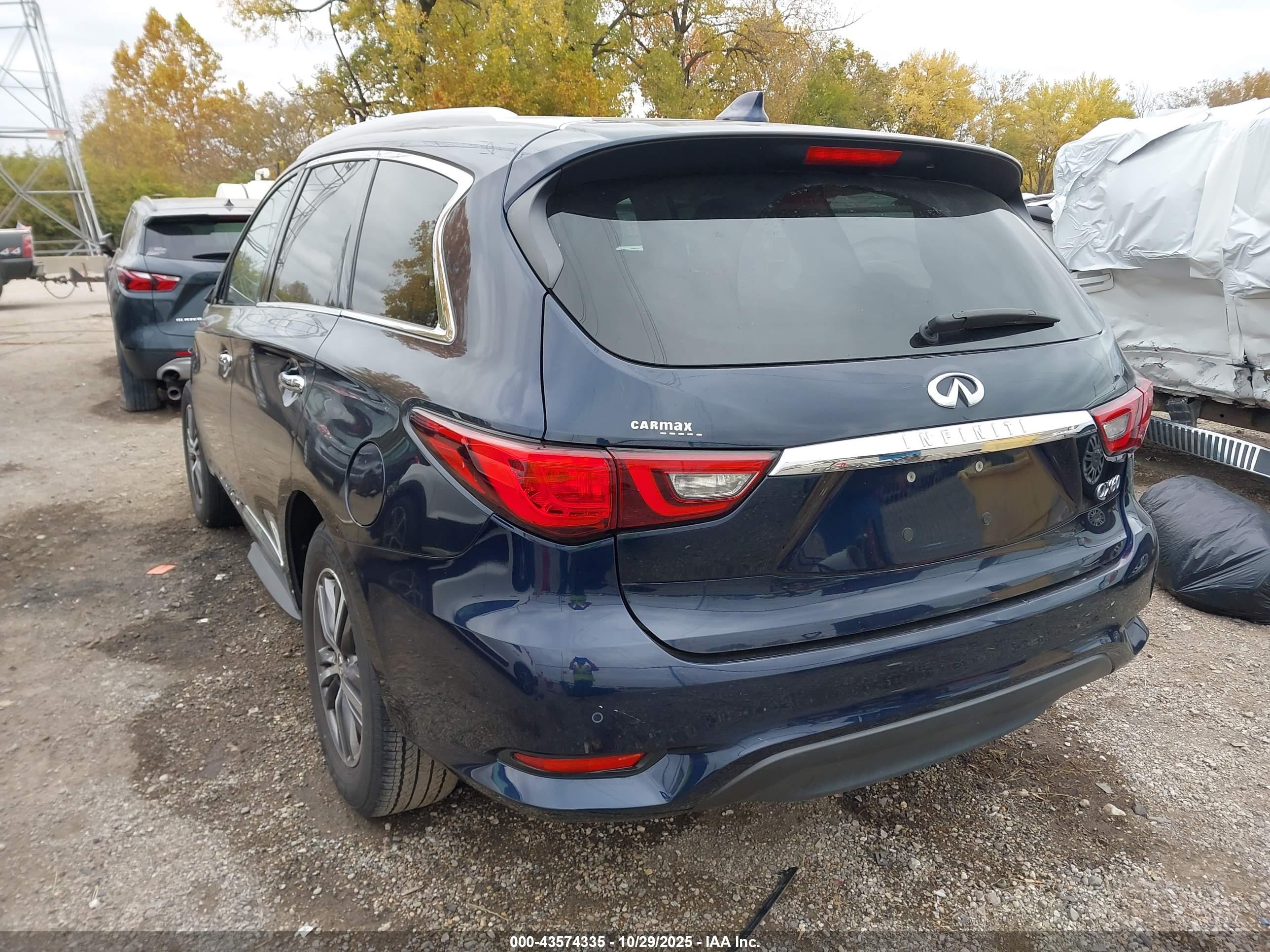 INFINITI QX60 image 3