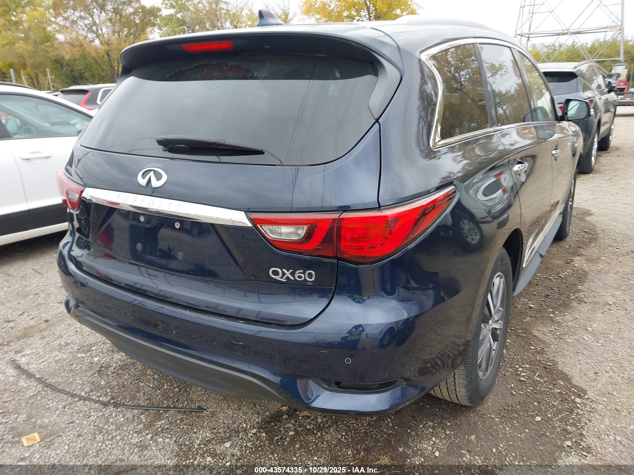 INFINITI QX60 image 4