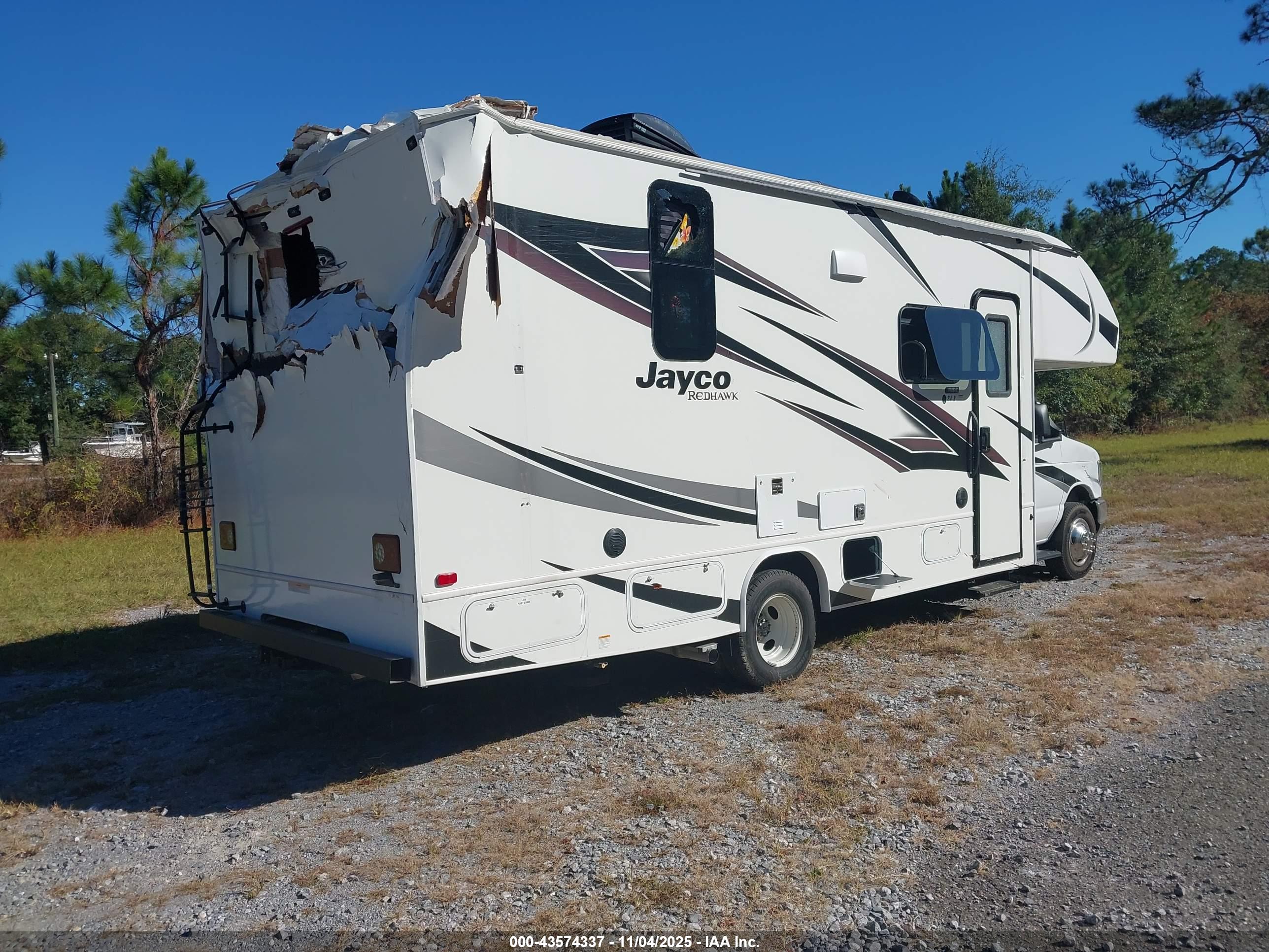 FORD E-450 image 2