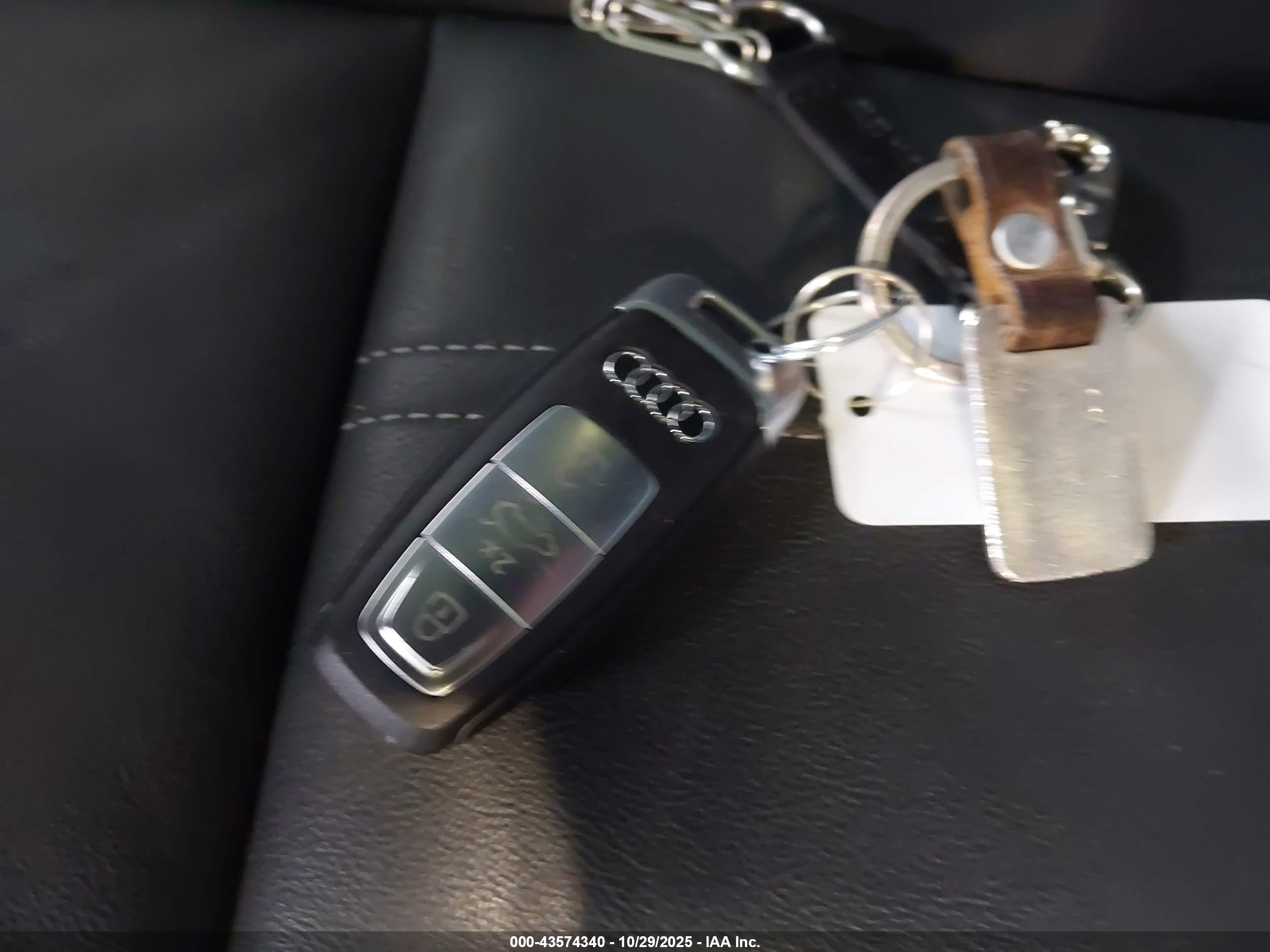 AUDI A3 image 11