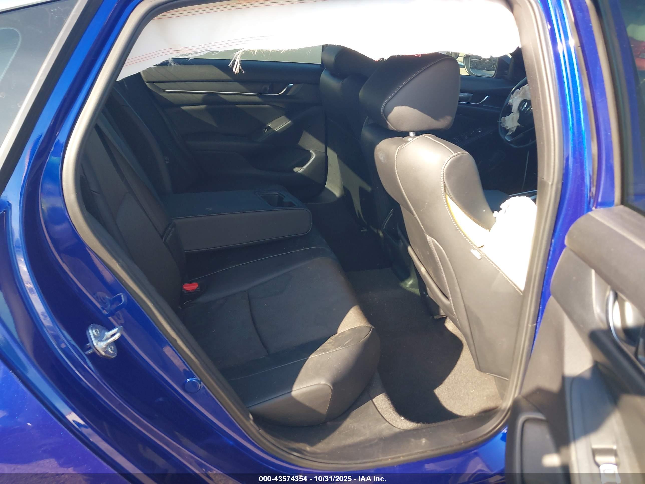 HONDA ACCORD image 8