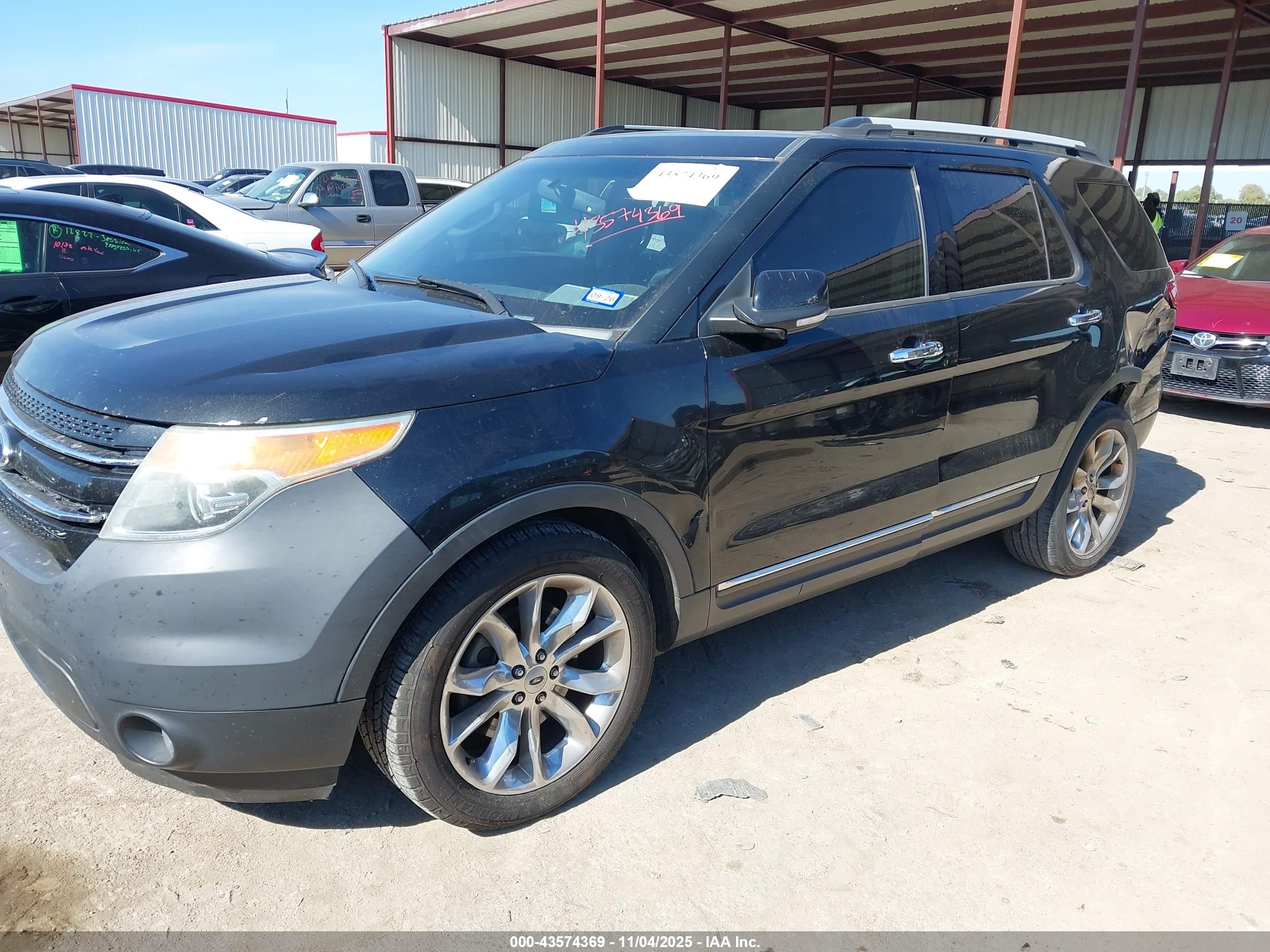 FORD EXPLORER image 2