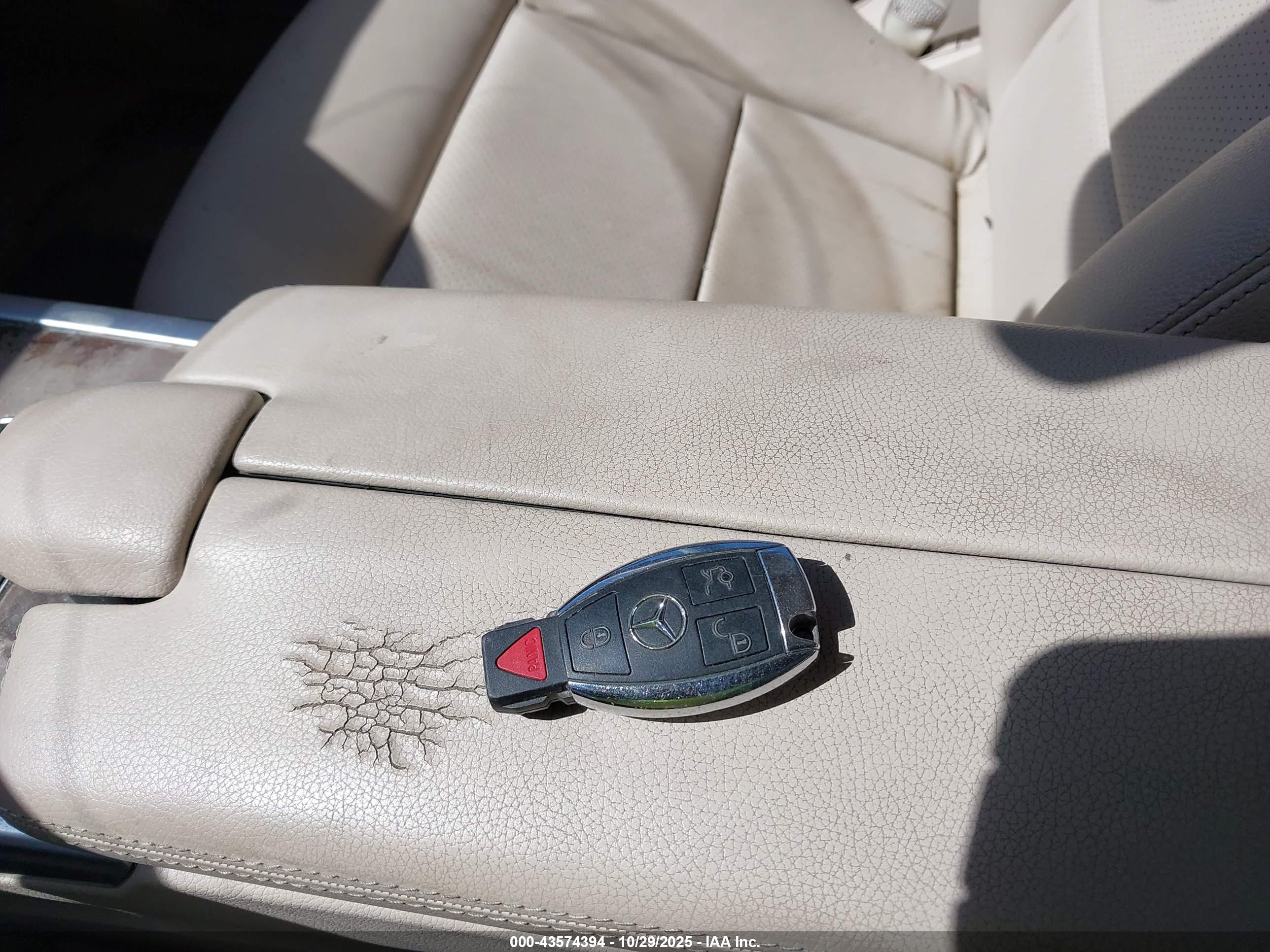 MERCEDES-BENZ E image 11