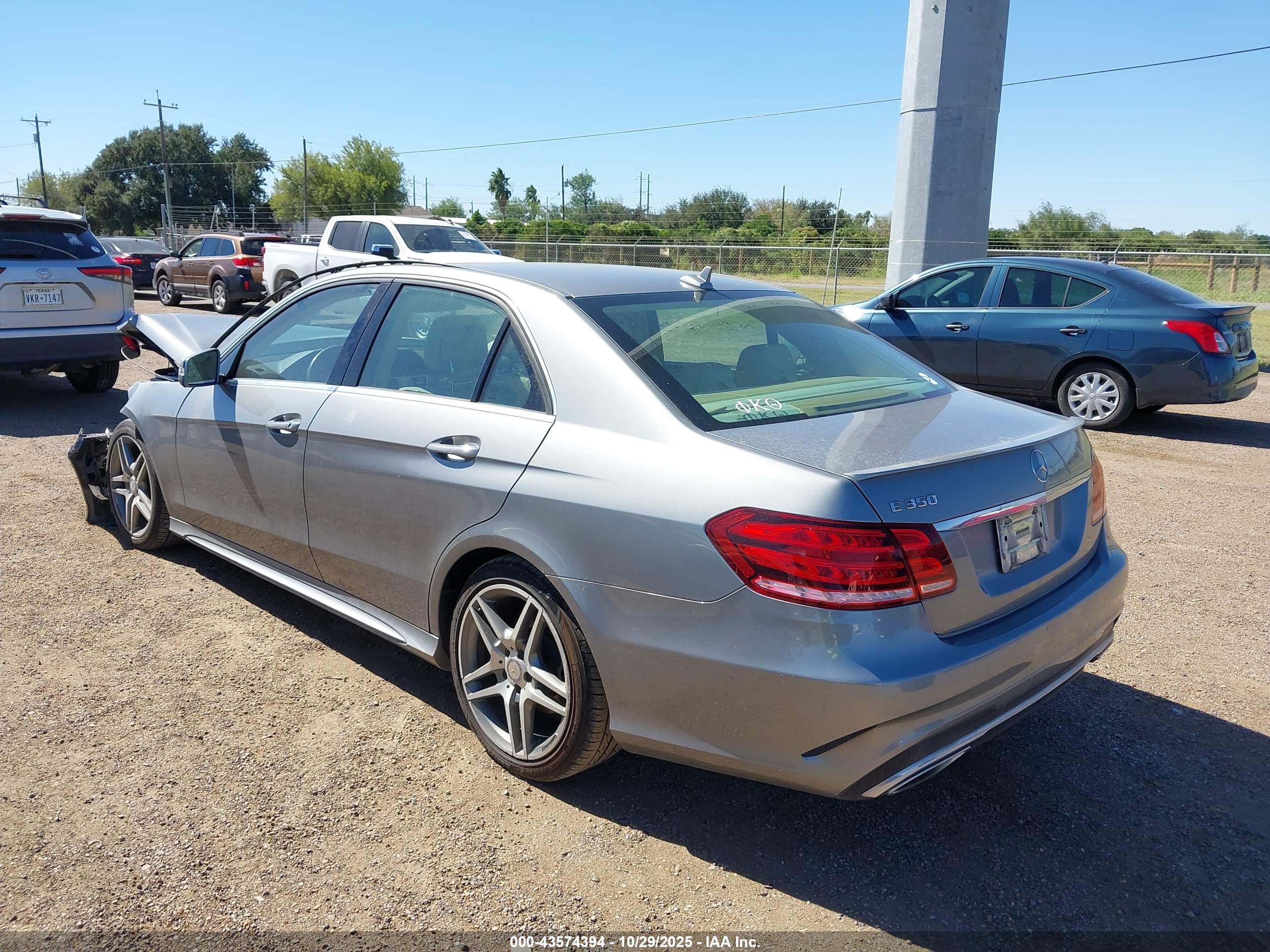 MERCEDES-BENZ E image 3