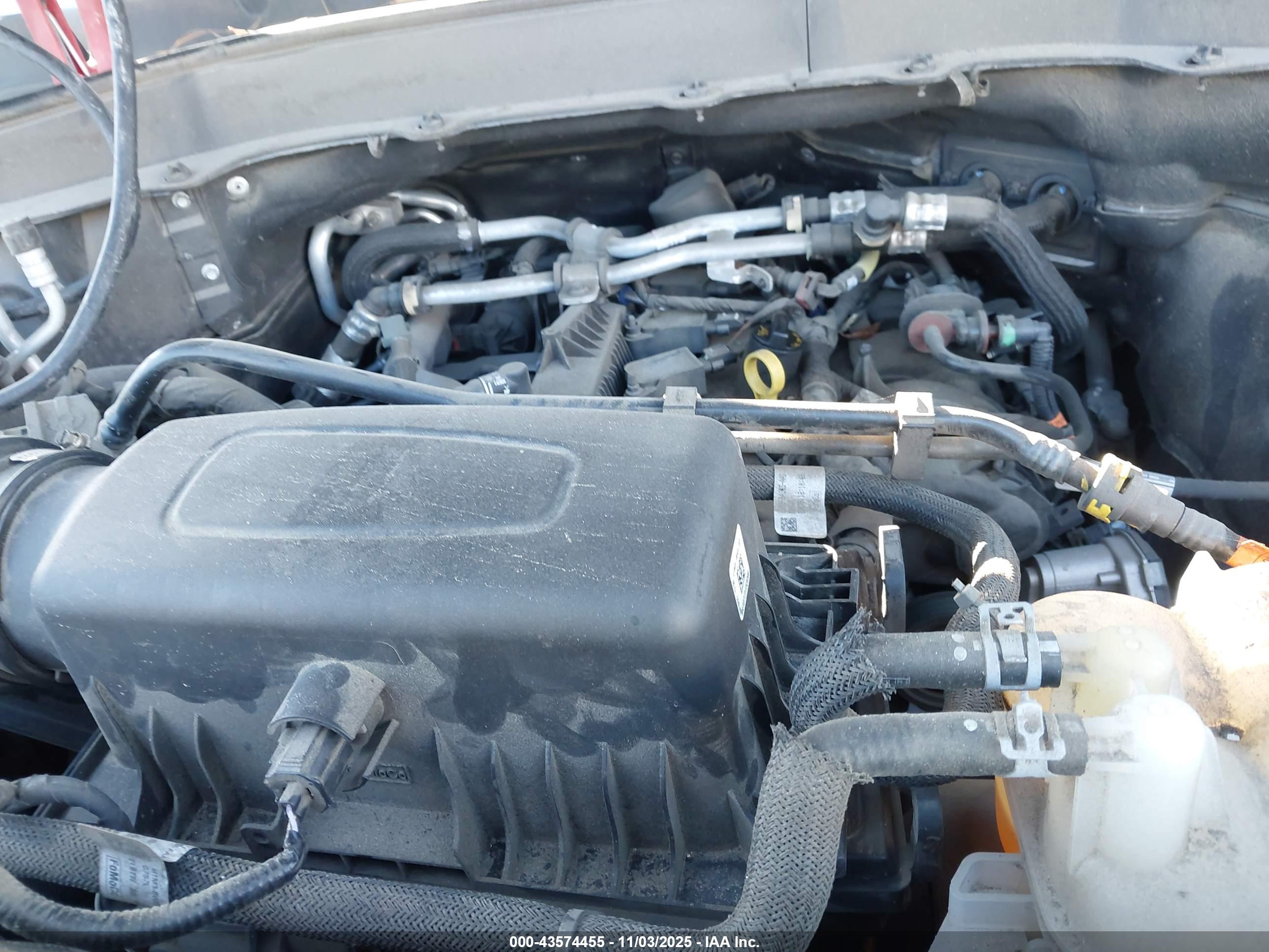FORD EXPLORER image 10
