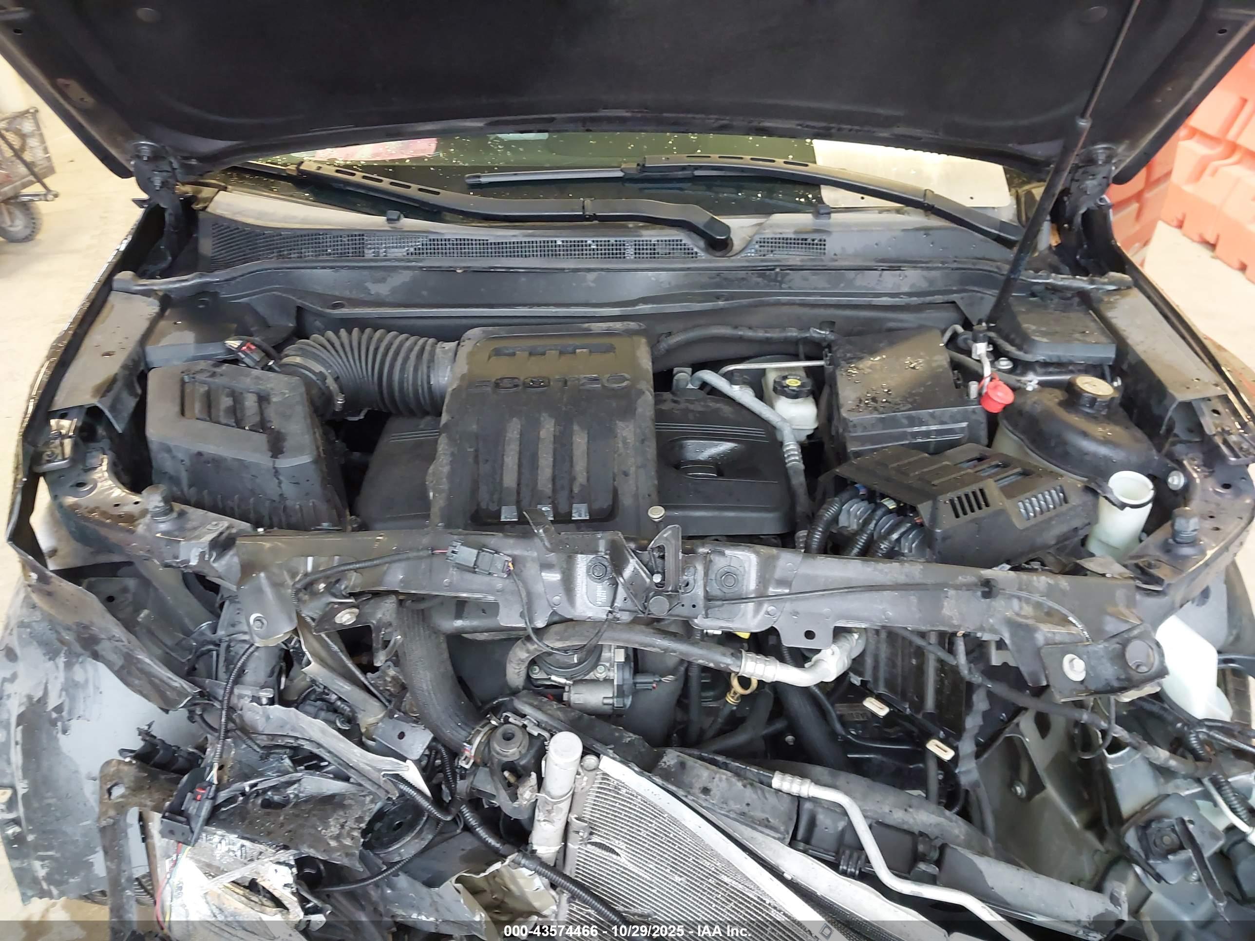 CHEVROLET EQUINOX image 10
