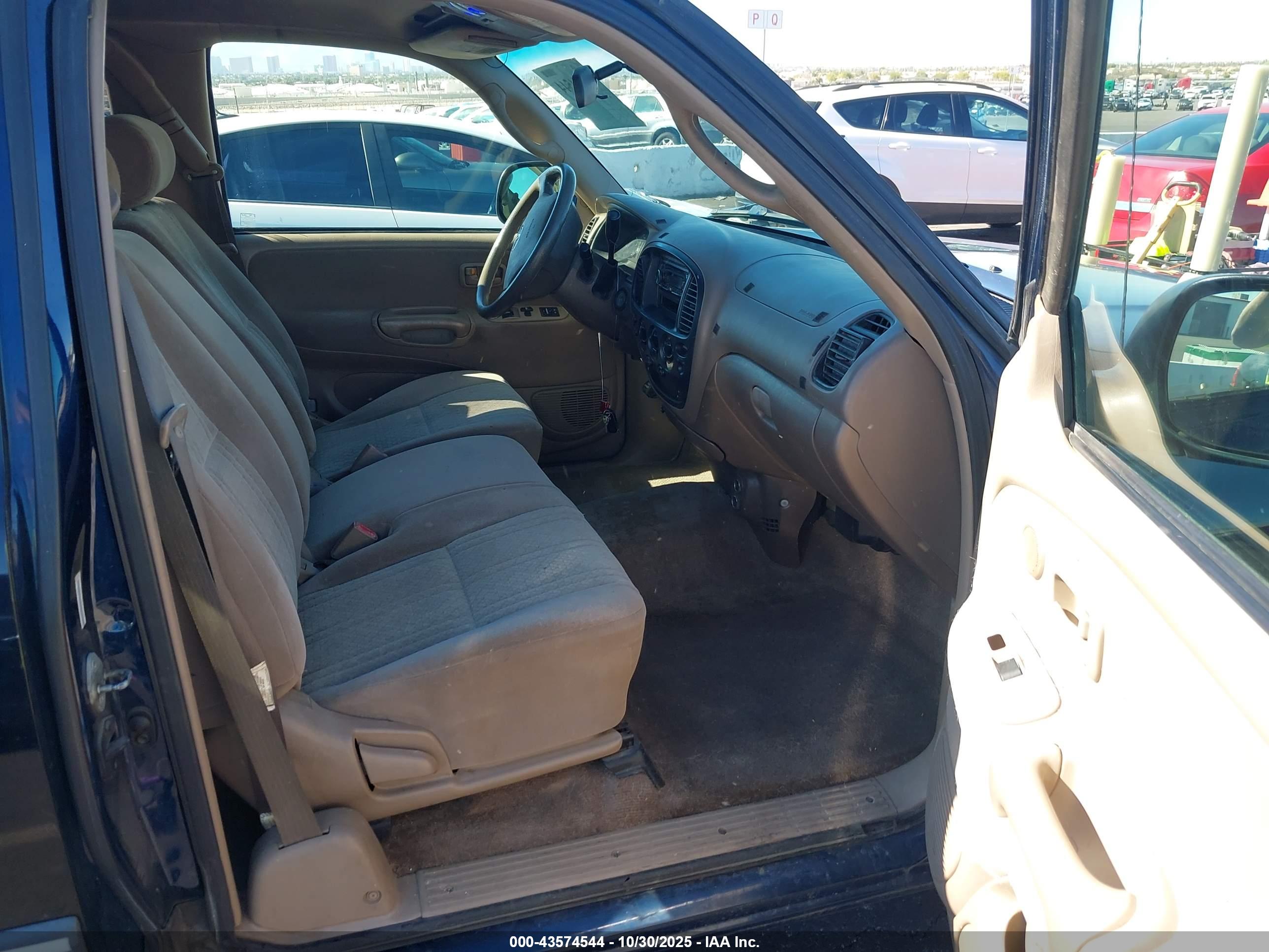 TOYOTA TUNDRA image 5
