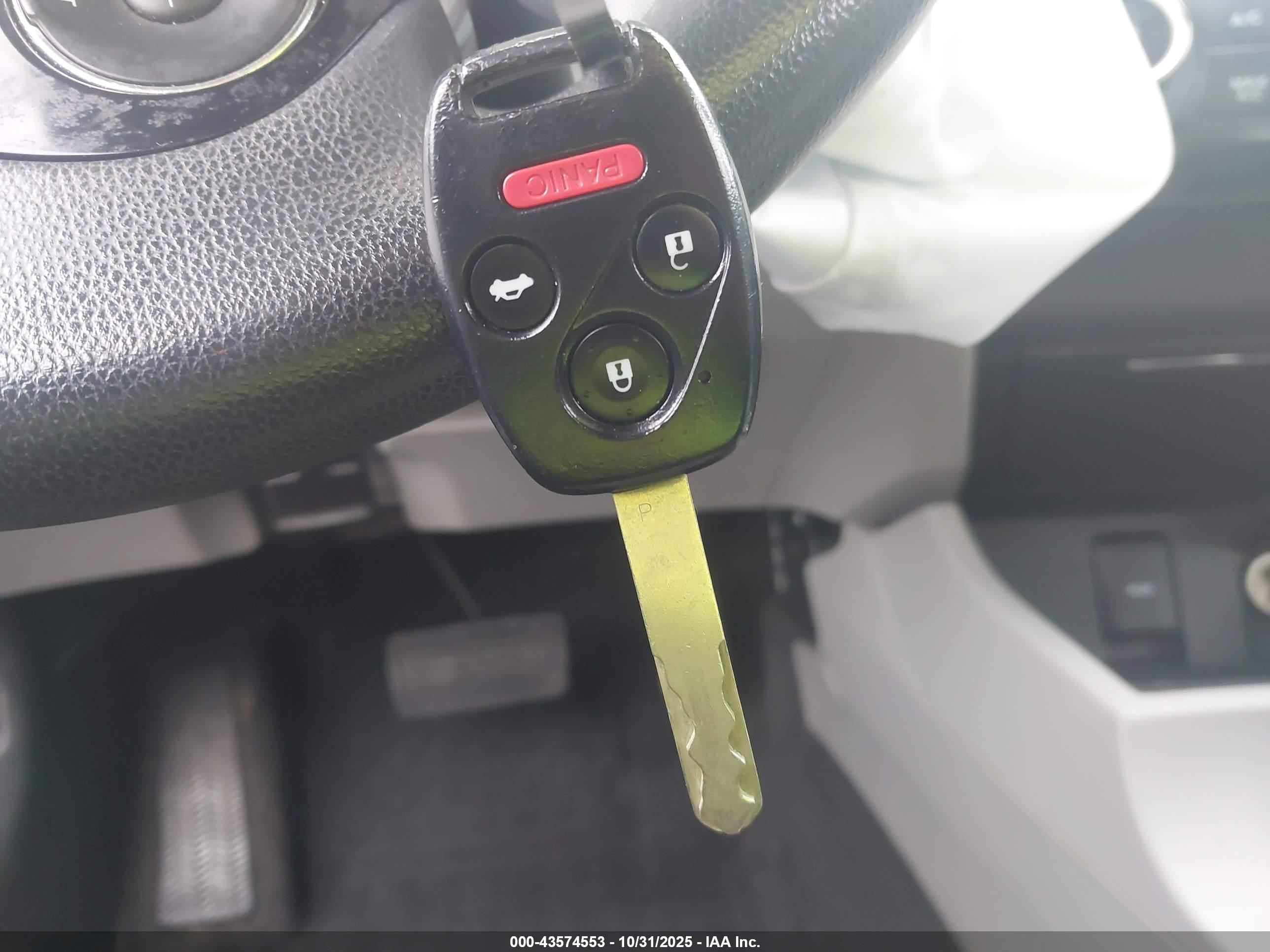 HONDA CIVIC image 11