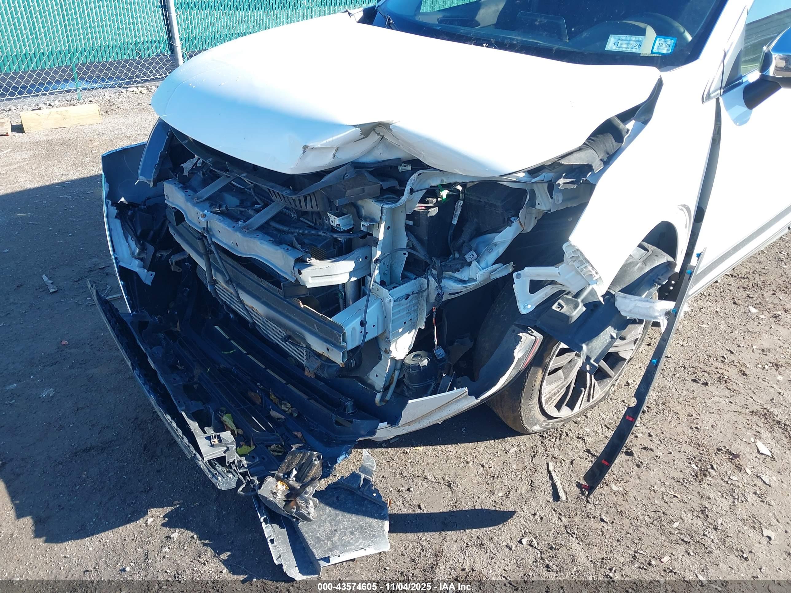 MITSUBISHI ECLIPSE image 6