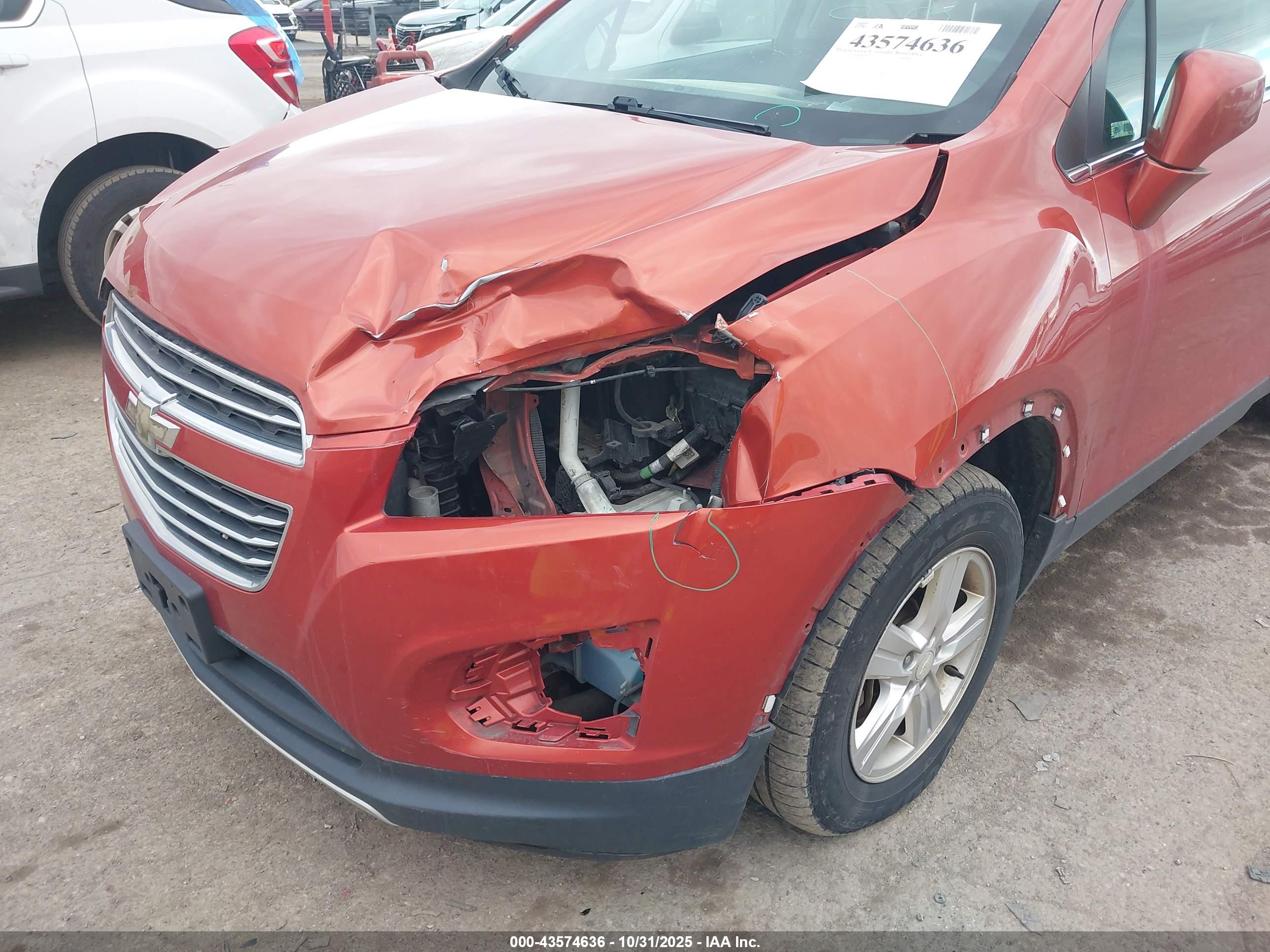 CHEVROLET TRAX image 6