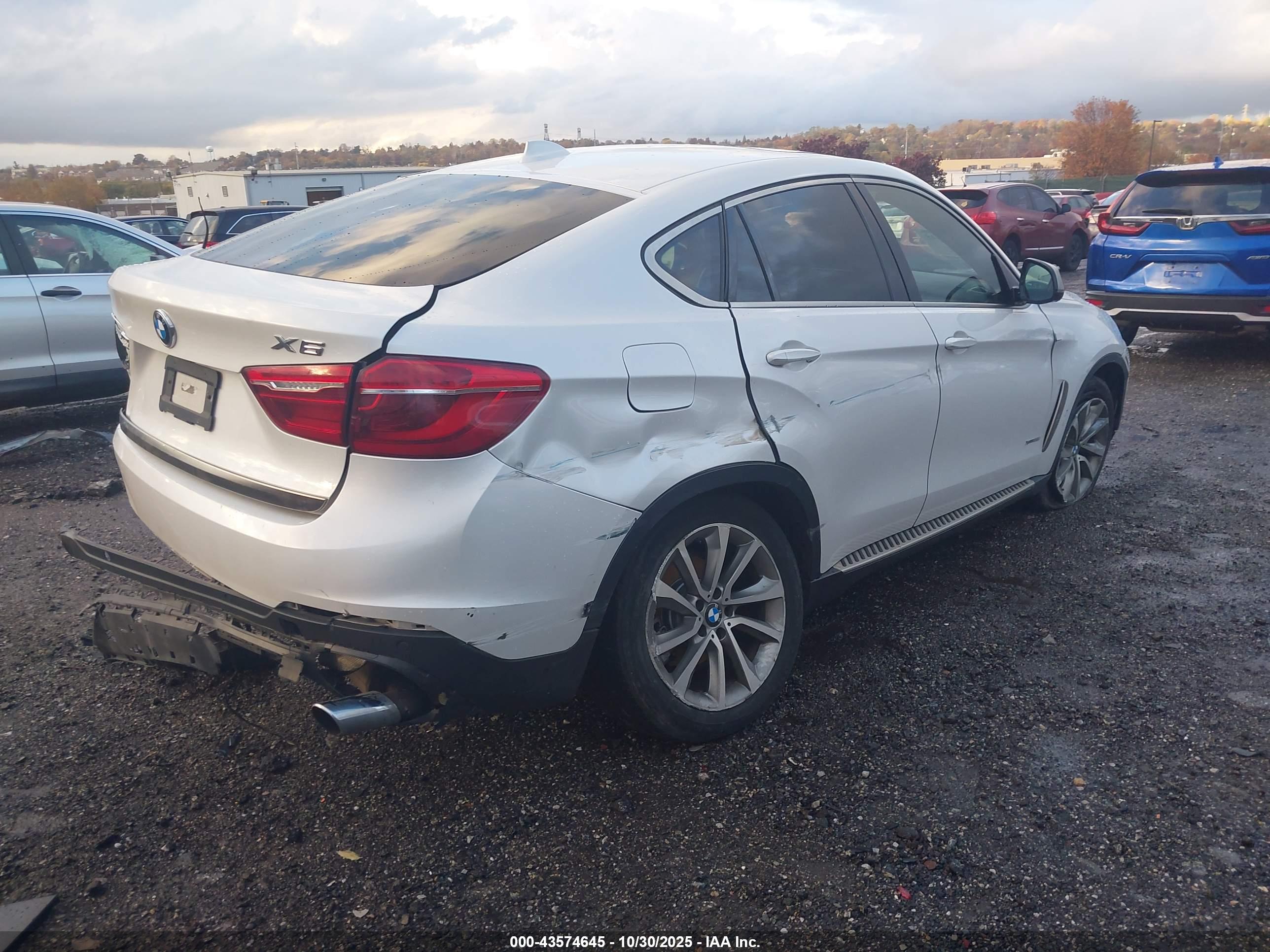 BMW X6 image 4