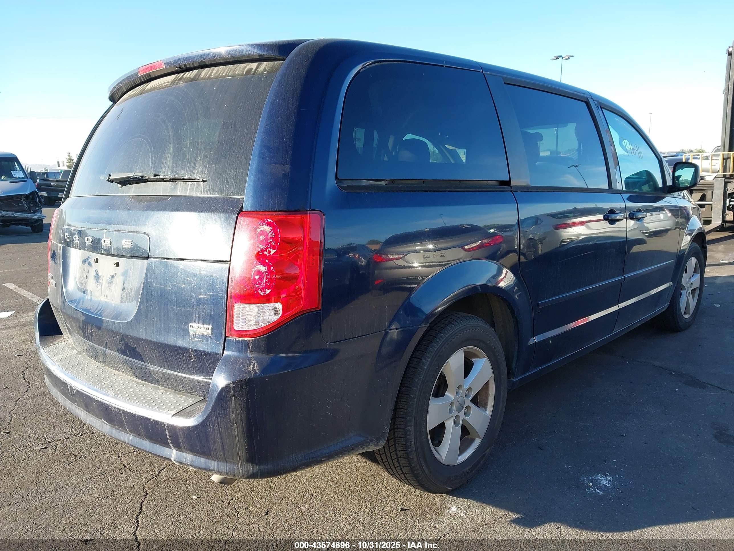 DODGE GRAND image 4