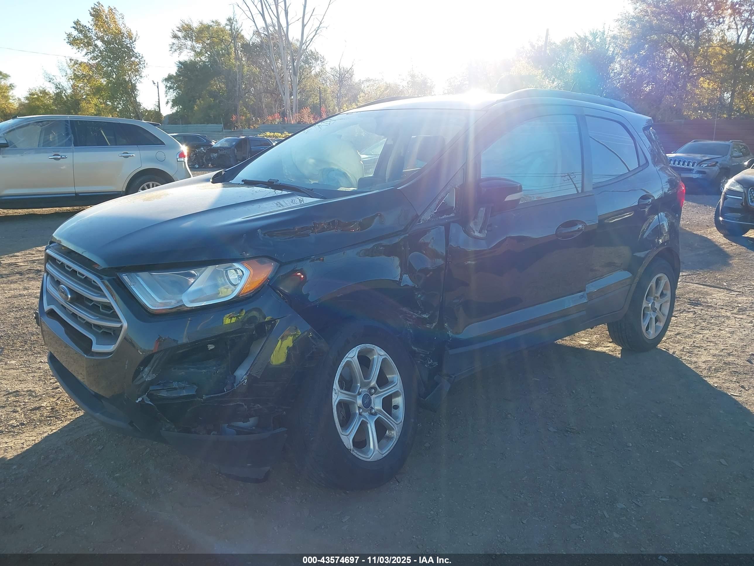 FORD ECOSPORT image 2