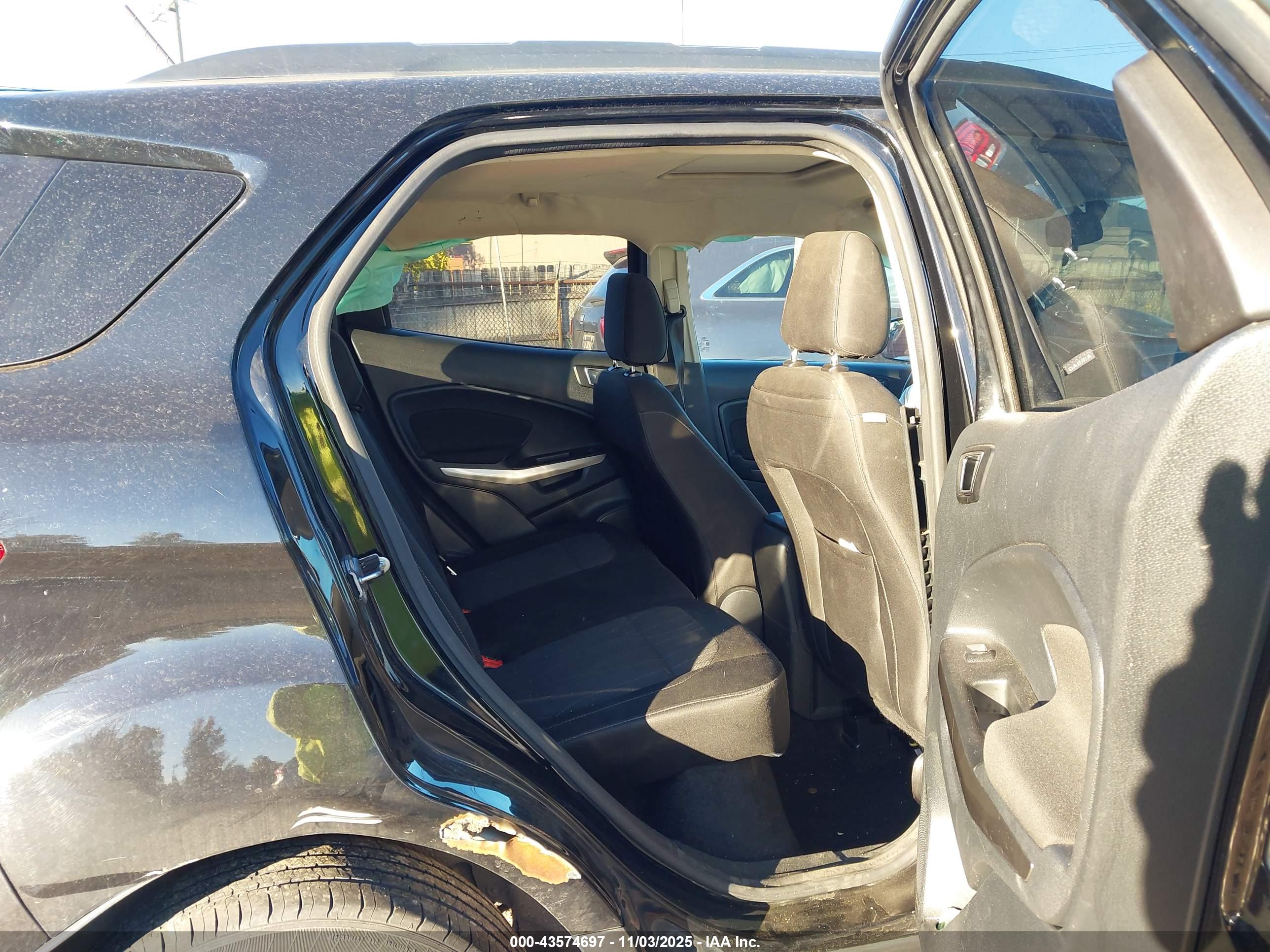 FORD ECOSPORT image 8
