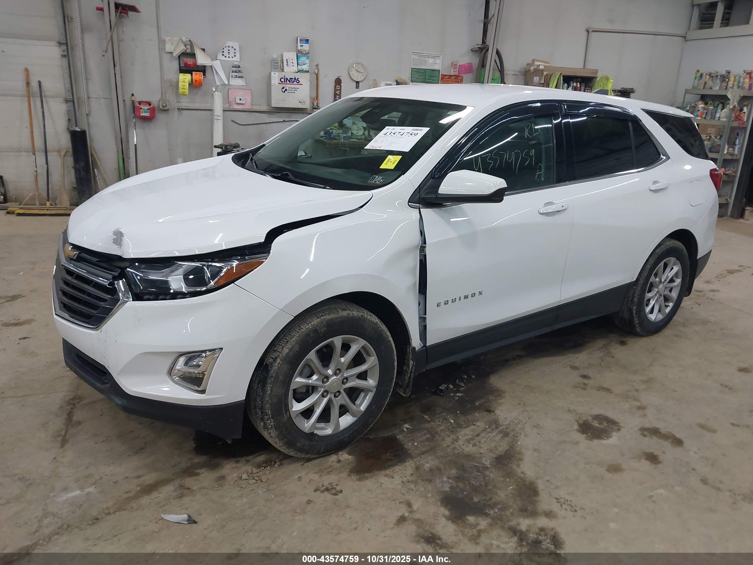 CHEVROLET EQUINOX image 2