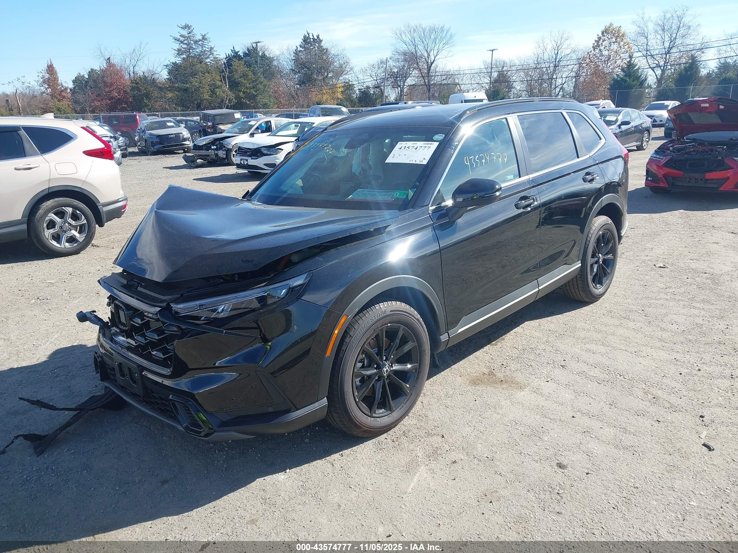 HONDA CR-V image 2