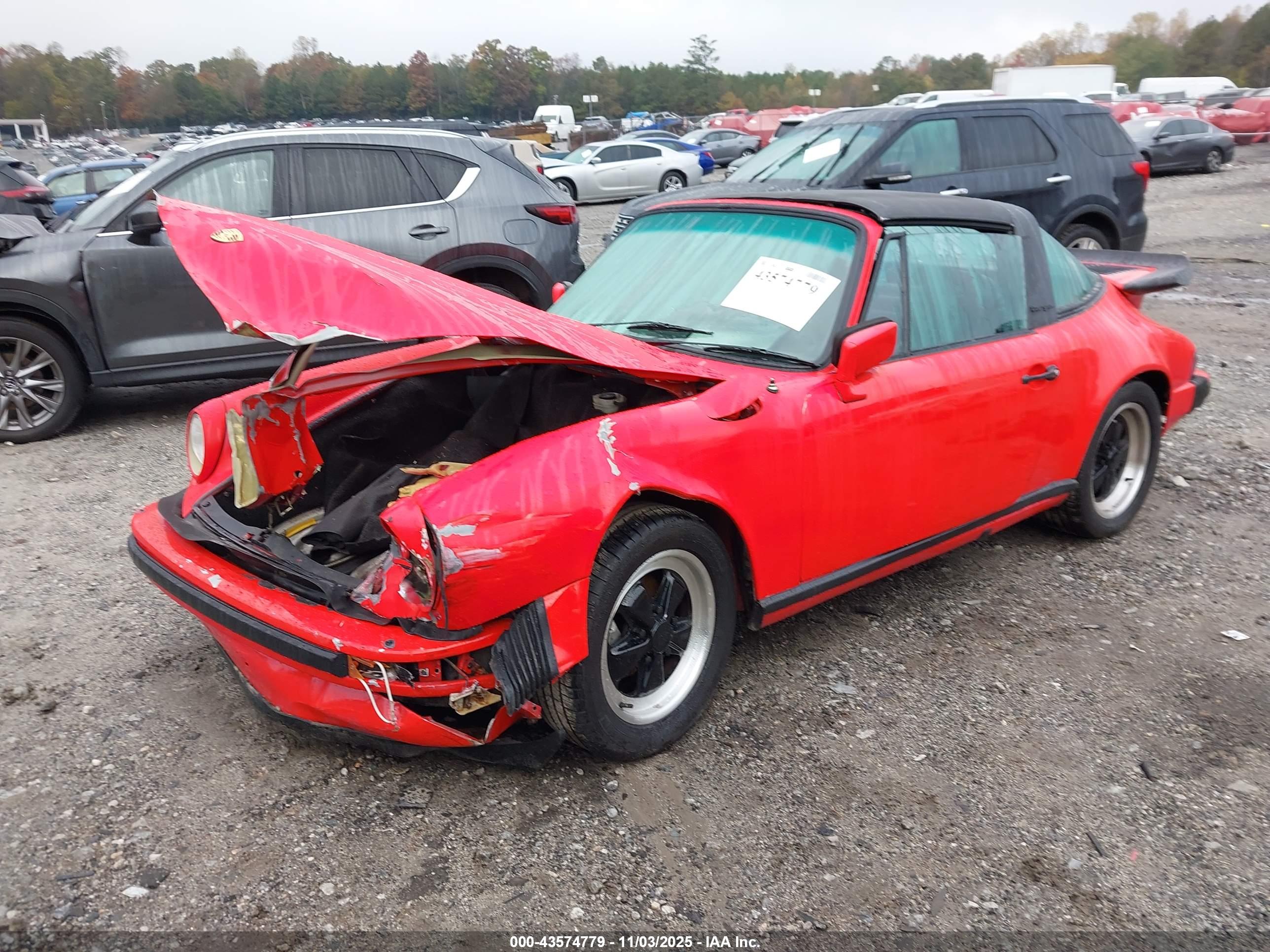 PORSCHE 911 image 2