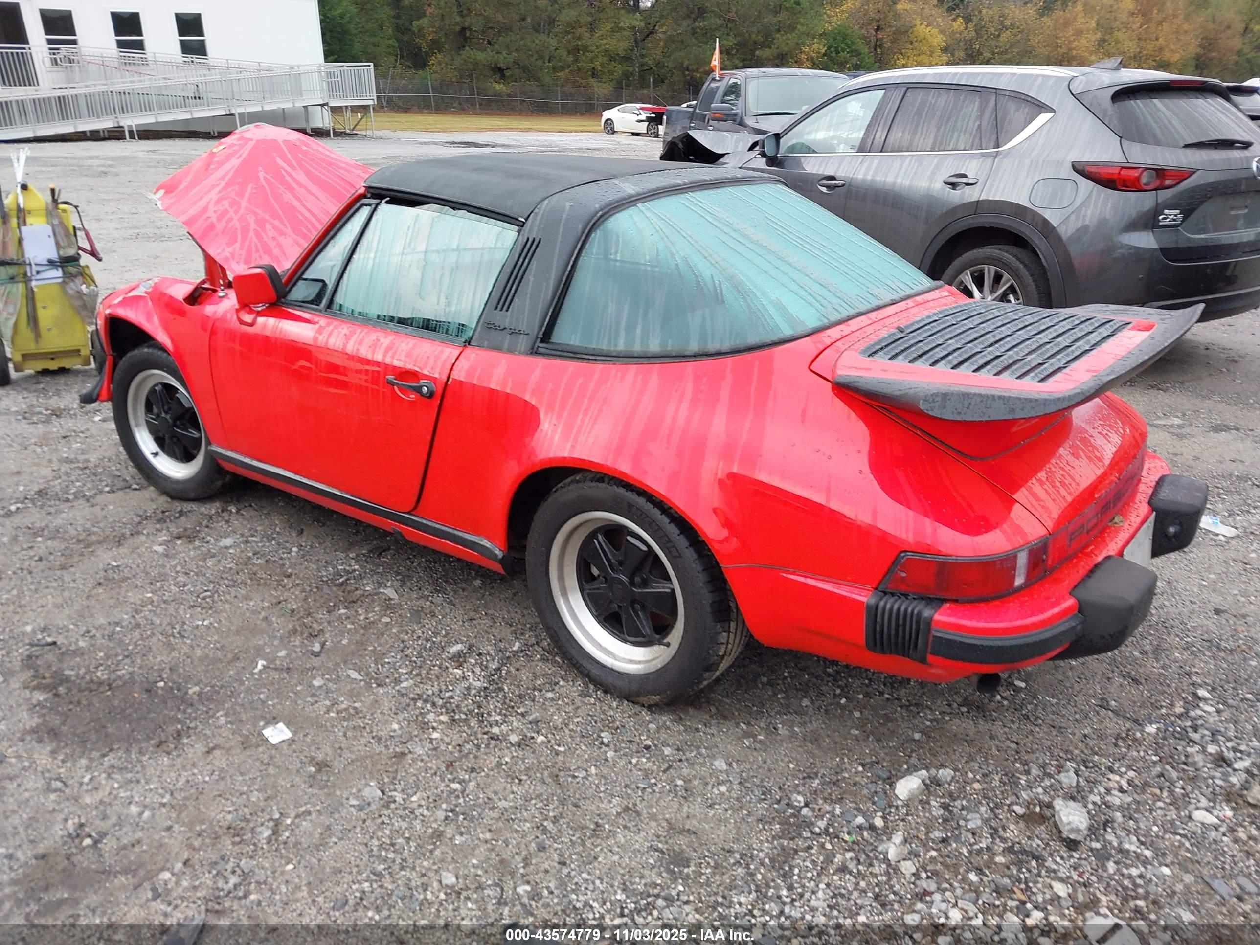 PORSCHE 911 image 3