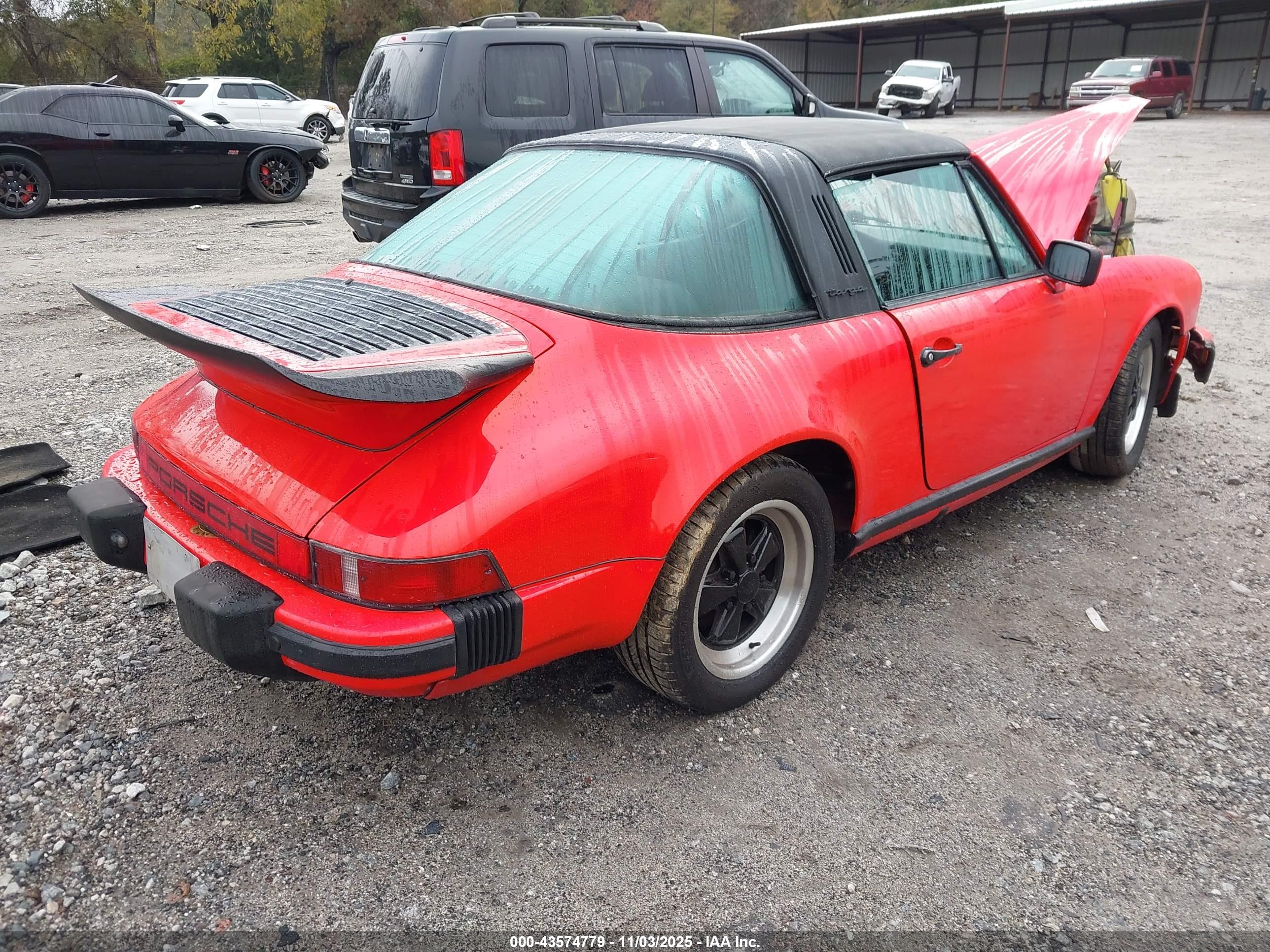 PORSCHE 911 image 4